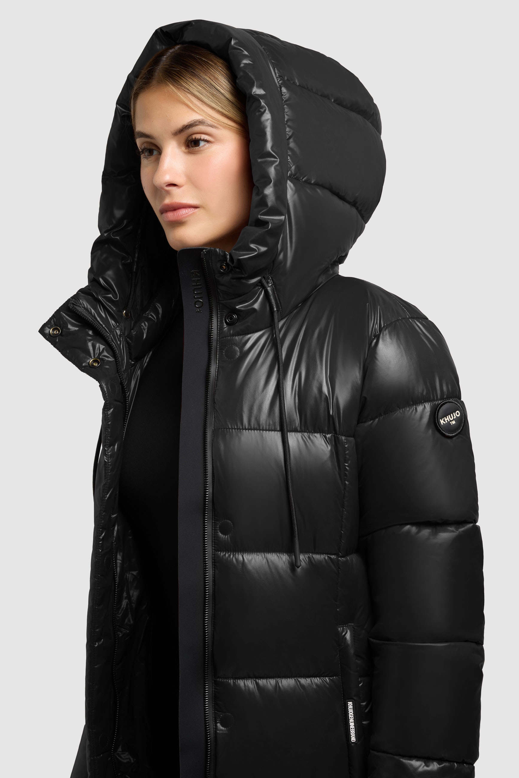 khujo Steppmantel »WILLA« praktische Seitenschlitze mit Reißverschluss