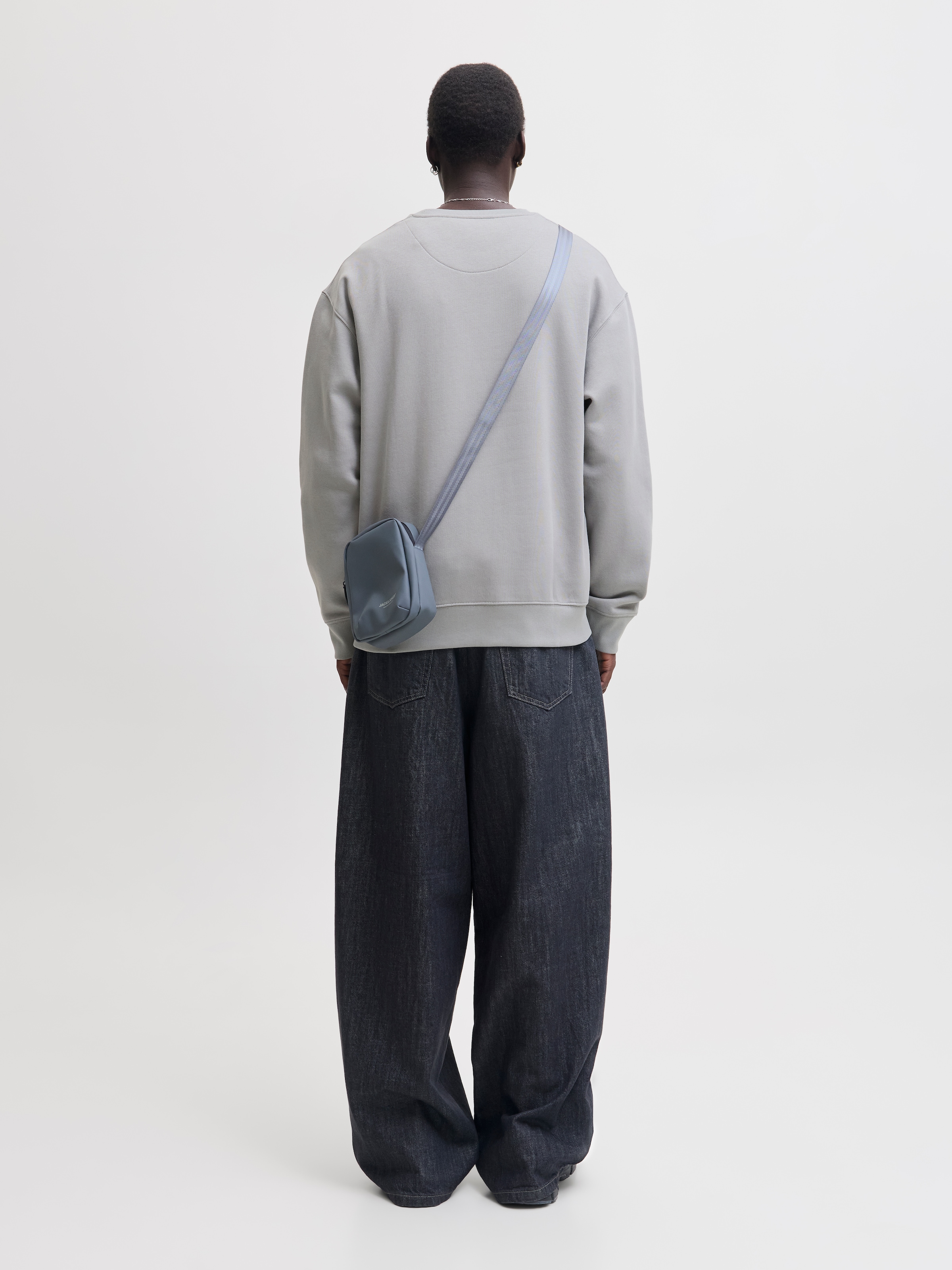 Jack & Jones Sweatshirt »JJEACE SWEAT CREW NECK NOOS«, Baumwollmischung, locker geschnitten
