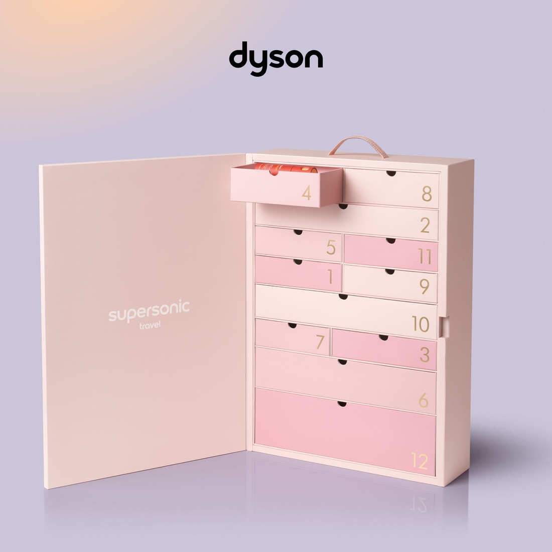 DYSON Kosmetik-Adventskalender »12 exklusive Beauty-Momente für unterwegs und zuhause« für Erwachsene Limitierte Edition, Premium Design, Travel-Inspired