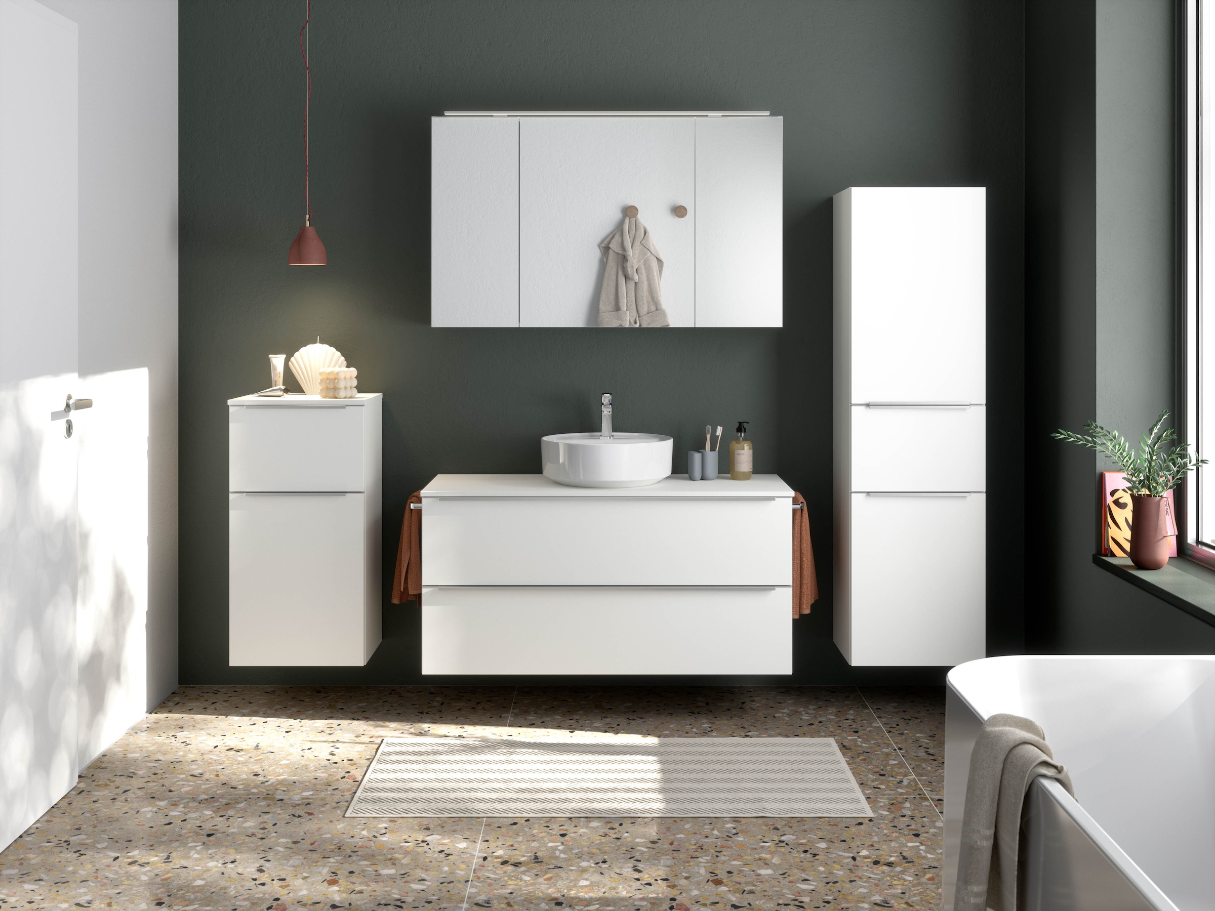 nobilia® Badmöbel-Set »Alvene«, (2 St., vormontiert, mit Soft-Close), inkl. Spiegelschrank mit Beleuchtung und Dimmerfunktion, in 4 Breiten
