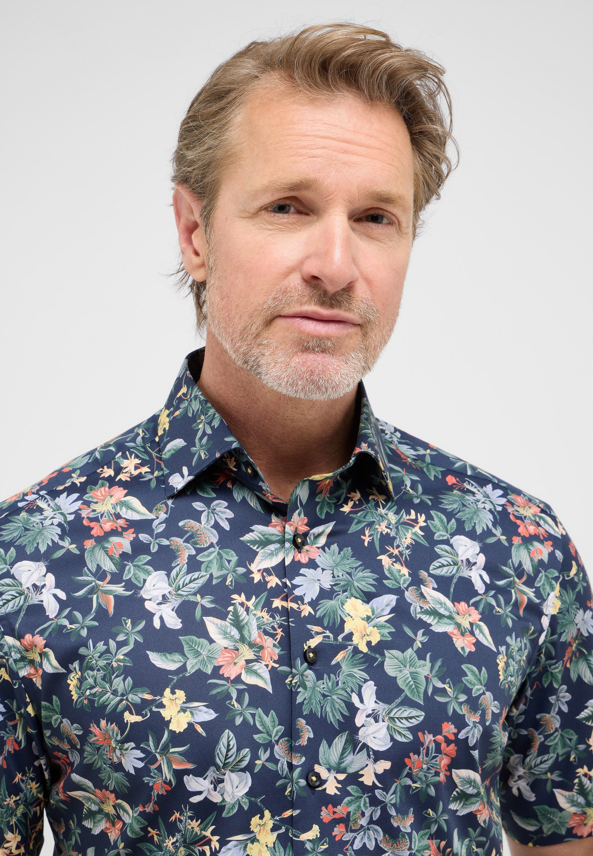 Eterna Kurzarmhemd »MODERN FIT« NON IRON (bügelfrei)