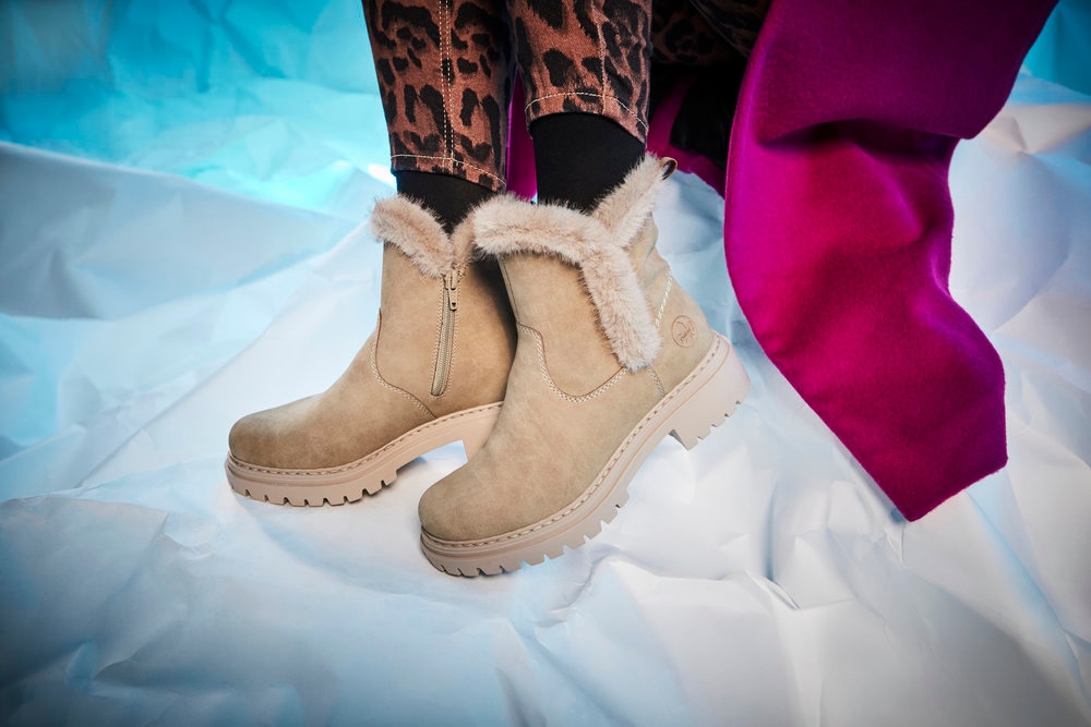 Rieker Winterstiefelette, Winterboots, Profilsohle, Blockabsatz, mit Innen-Reißverschluss