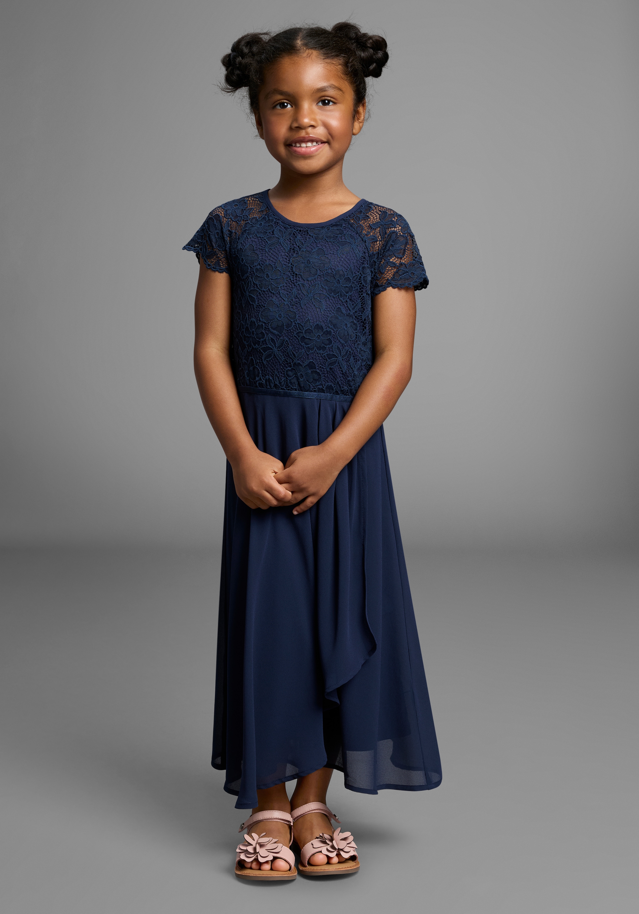 KIDSWORLD Jerseykleid »Festliches Kleid mit Spitze«, Elegantes Kleid mit Spitze und Chiffon