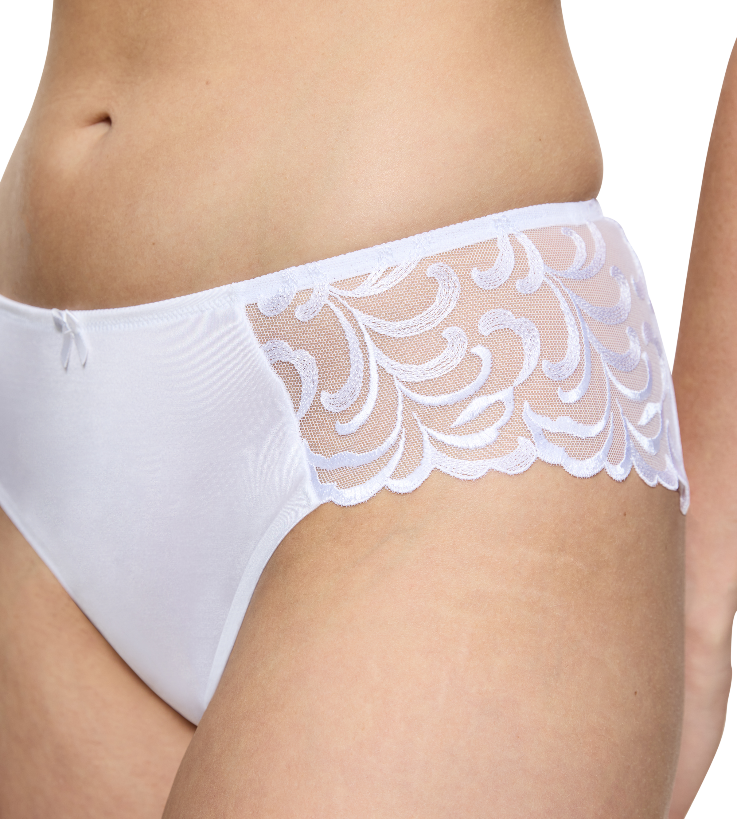 Triumph Tai-Slip »Modern Finesse« 1 zarte Spitze, glatter Jersey, flache Kanten