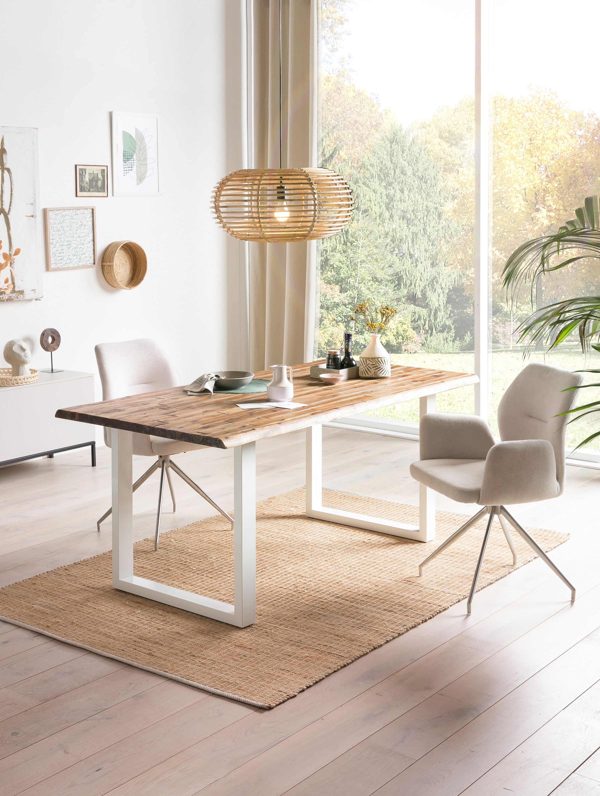 SalesFever Essgruppe, (Set, 5 tlg.), Stühle mit 360 Grad Drehplatte unter der Sitzfläche