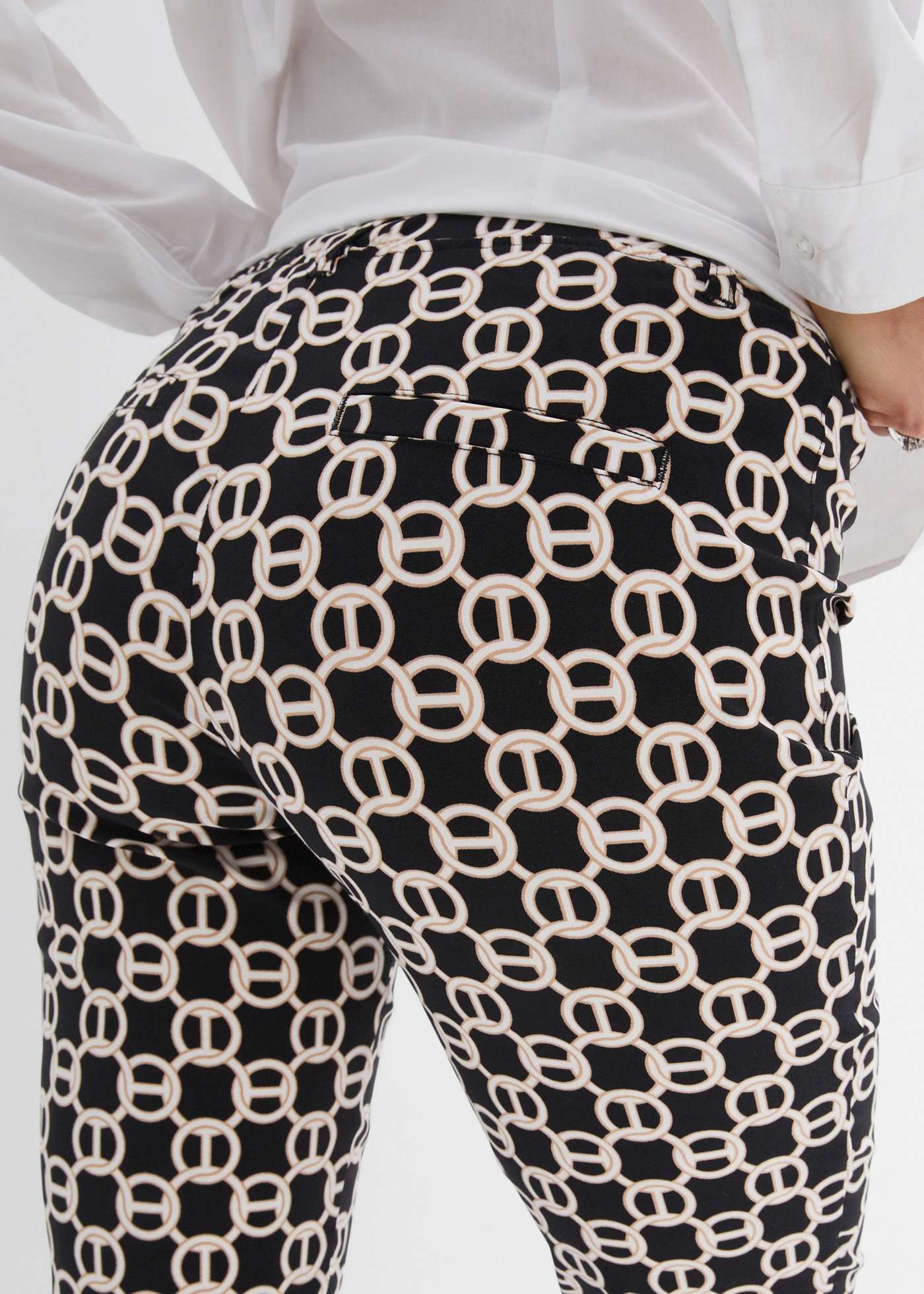 bonprix Stretch-Hose  elastisches Material, schmale Passform, 7/8 Beinlänge