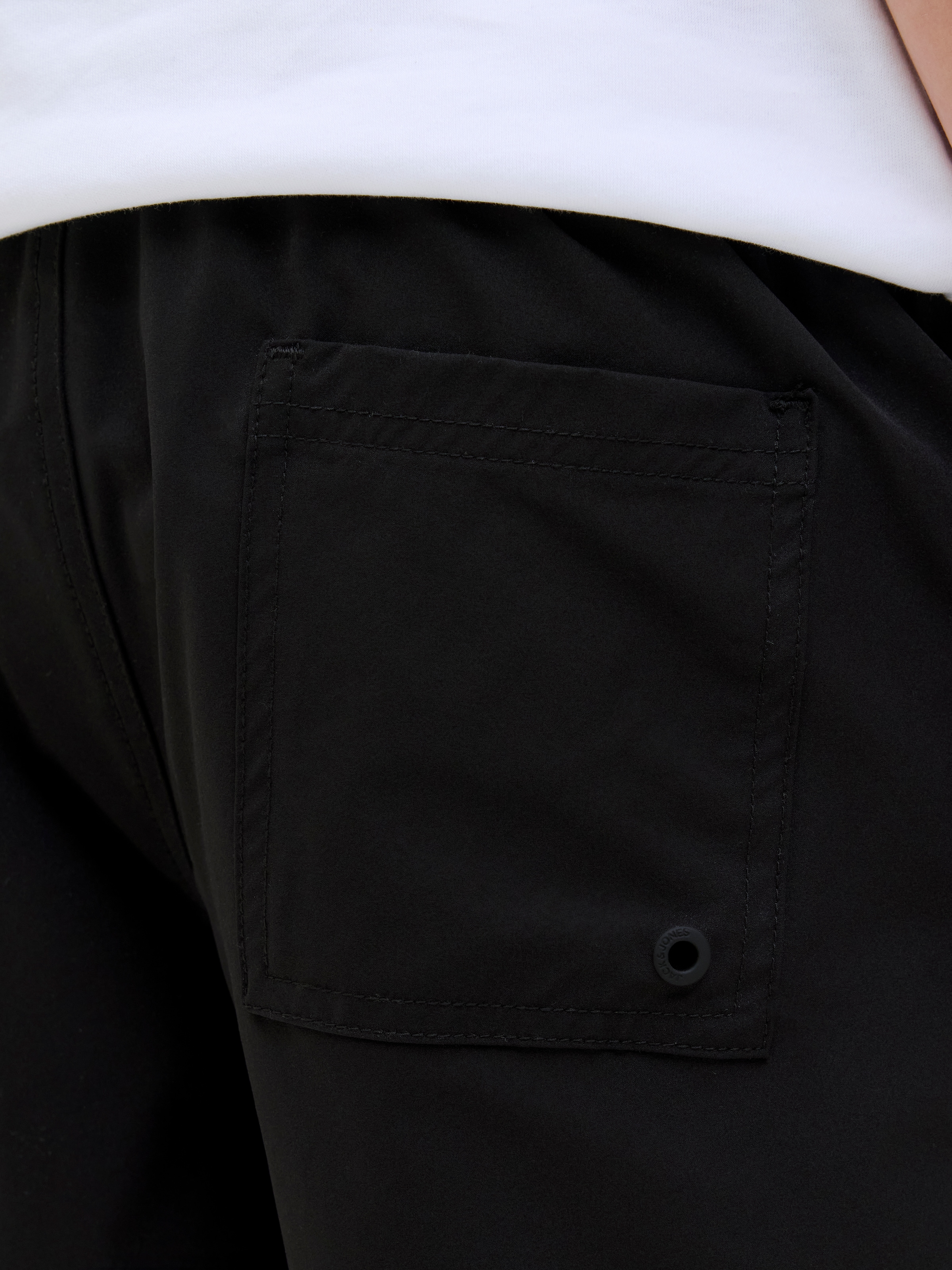 Jack & Jones Junior Badeshorts »JPSTMAUI JJSWIM DOUBLE LOGO AKM SN JNR«, mit coolem Logoprint auf dem Bein