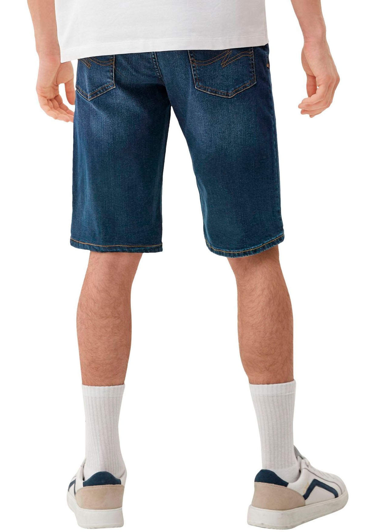 2. Bild von QS Shorts