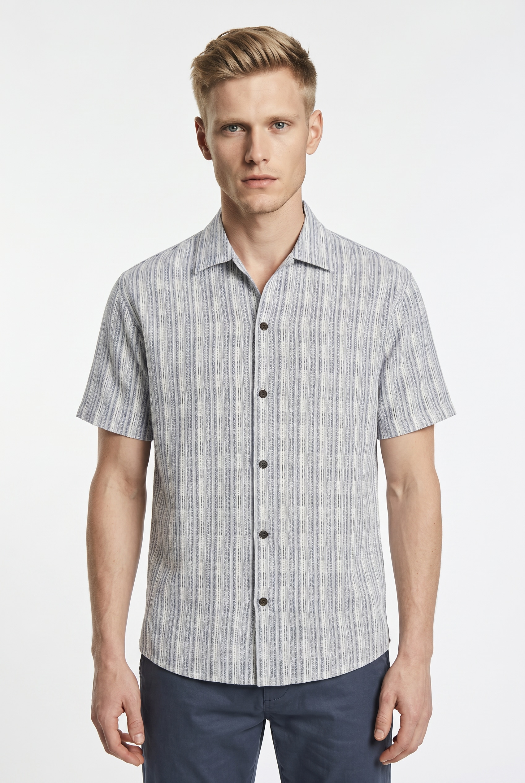 Jack & Jones Kurzarmhemd »JPRBLUTIAGO STRUCTURE SS RESORT SHIRT SN« Baumwolle, locker geschnitten