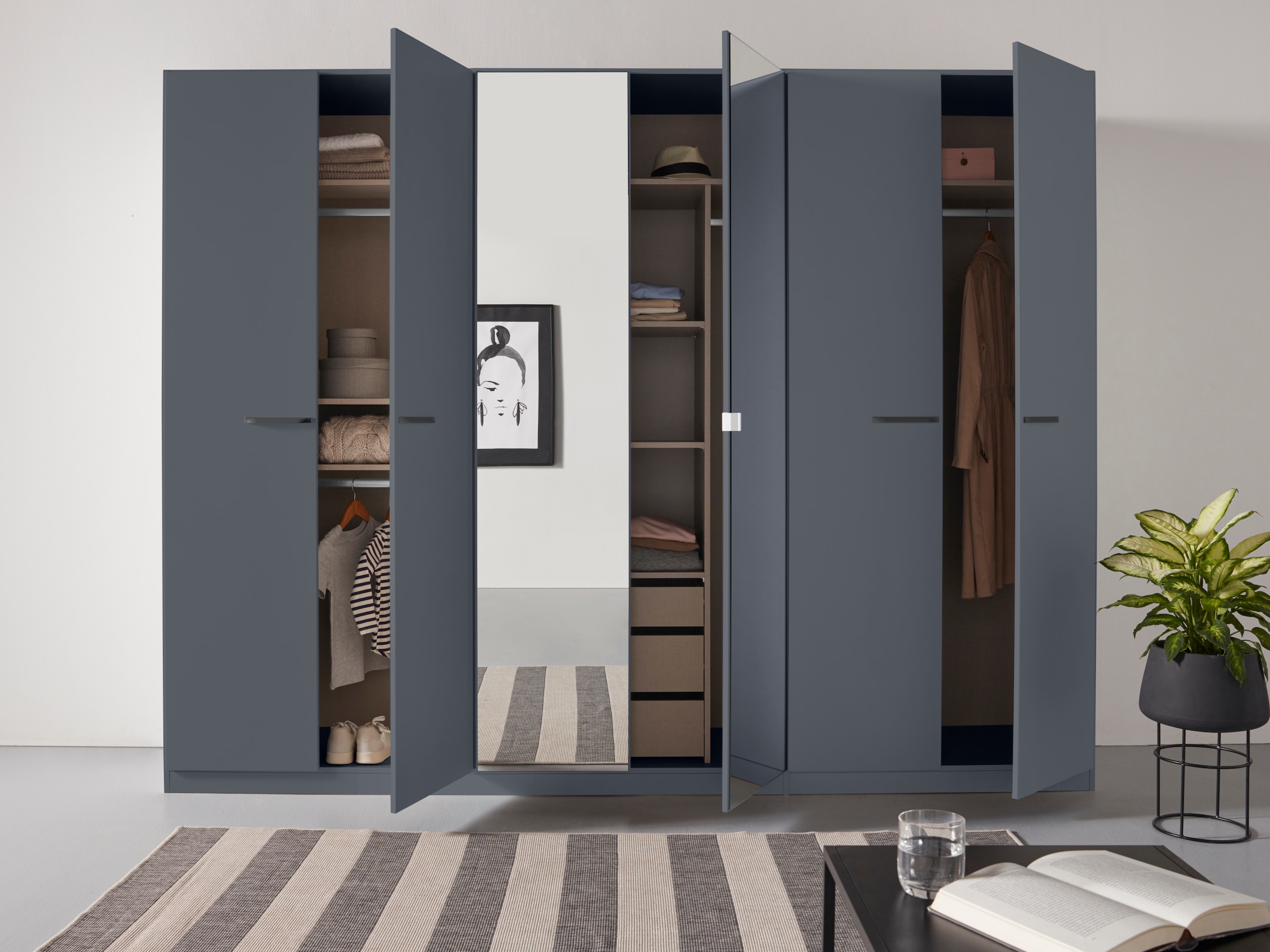 rauch Drehtürenschrank »Kleiderschrank Schrank Garderobe TOPSELLER OTELI inkl. Inneneinteilung«, mit 3 Innenschubladen extra Böden optional mit Spiegel MADE IN GERMANY