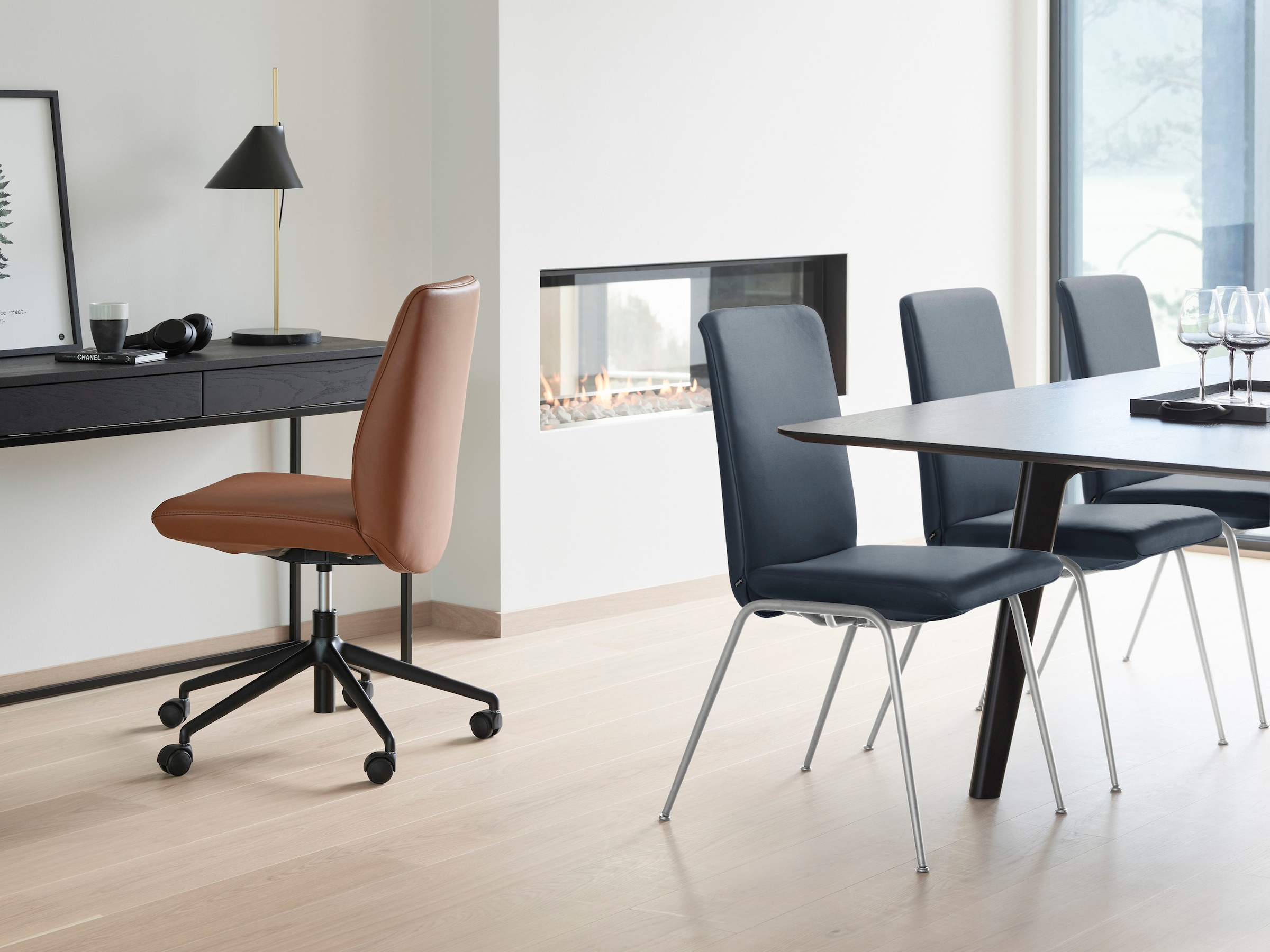 Stressless® Polsterstuhl »Laurel«, Microfaser DINAMICA, Low Back, Größe L, mit Beinen aus Stahl in Chrom glänzend