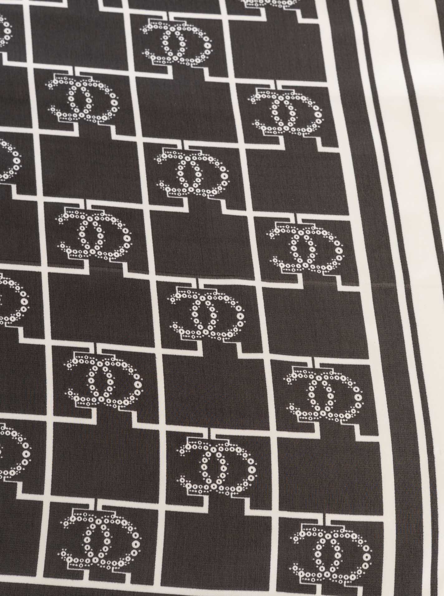 Zwillingsherz Nickituch »"Luxury"« geometrisches Muster, glänzende Oberfläche