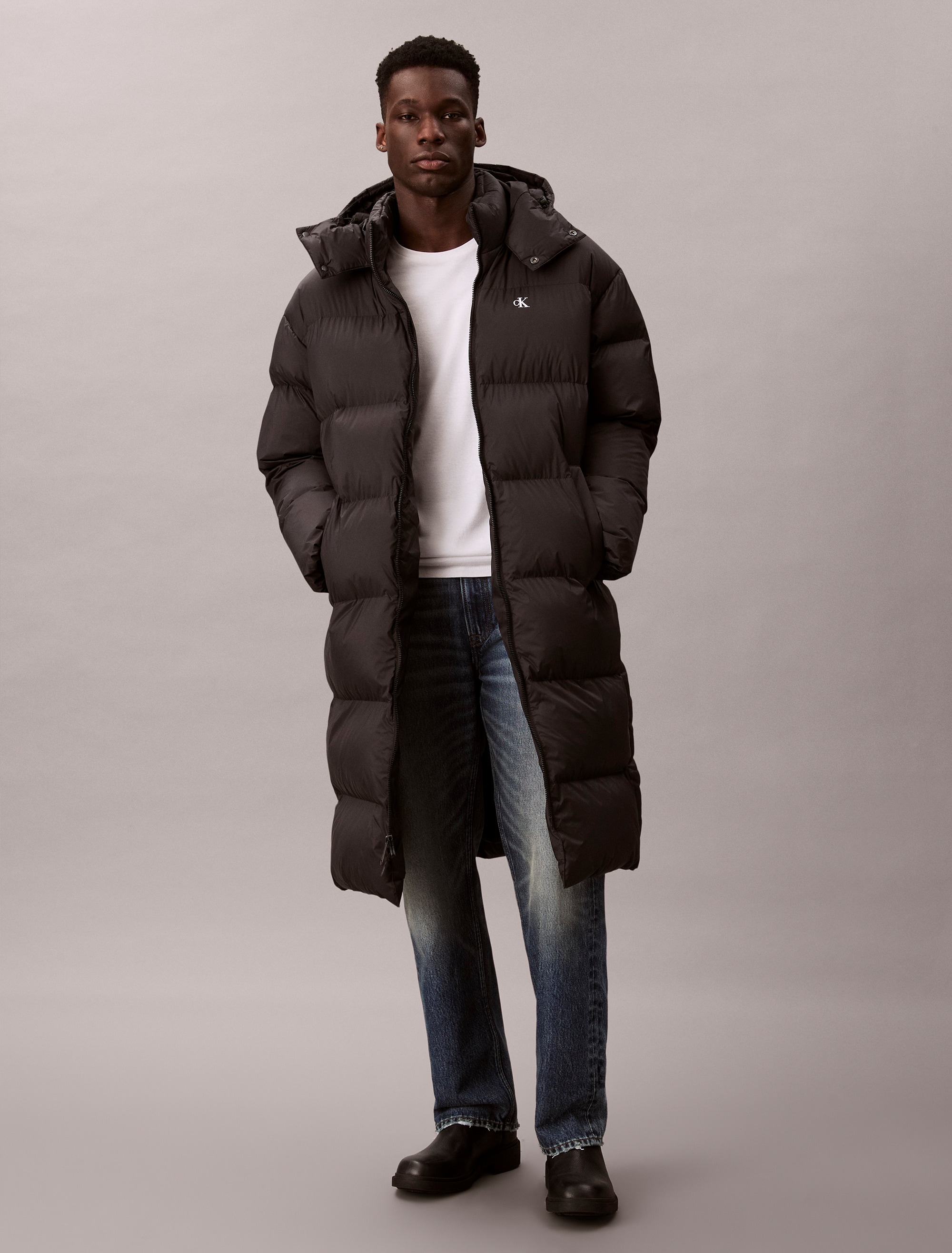 Calvin Klein Jeans Steppmantel »LS LONG LENGTH HOODED NYLON PUFF«, Mit Rundhalsausschnitt, regular fit
