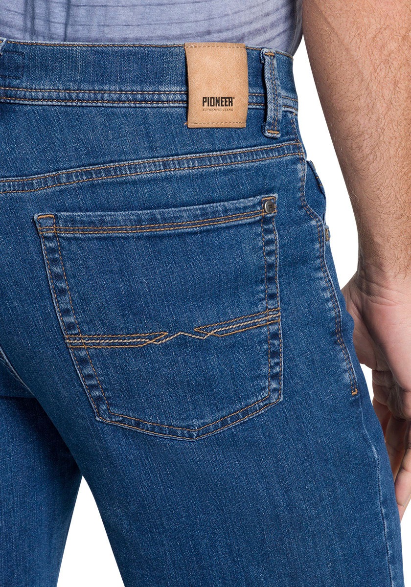5. Bild von Pioneer Authentic Jeans Jeansshorts »Finn«