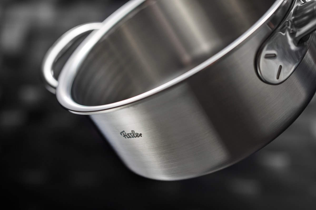 Fissler Kasserolle »M5 Pro-Ply Stielkasserolle  mit Metalldeckel« 1 tlg. Edelstahl 18/10