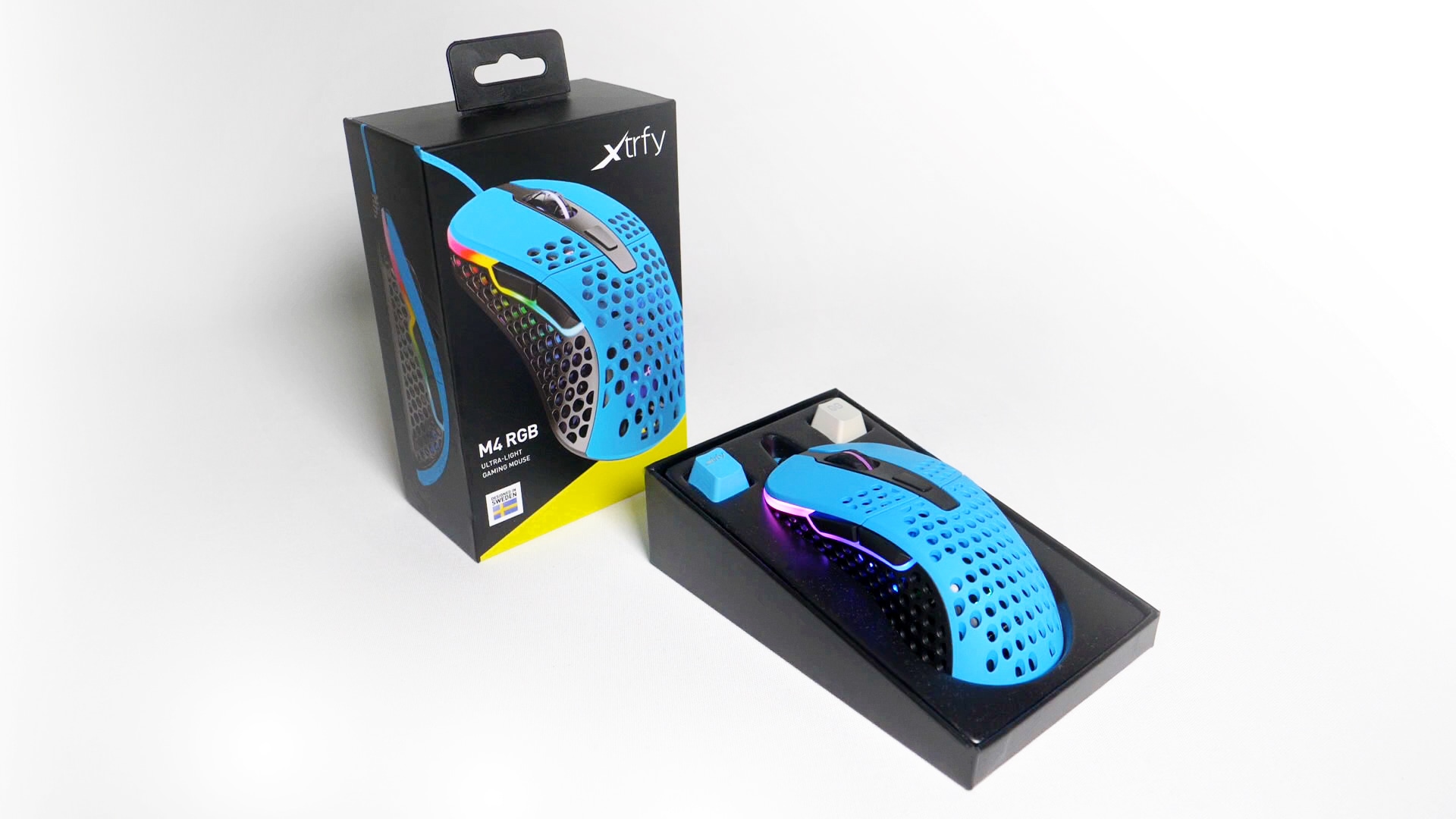 Cherry Xtrfy Gaming-Maus »M4 RGB«, kabelgebunden, ultraleichte Gaming-Maus