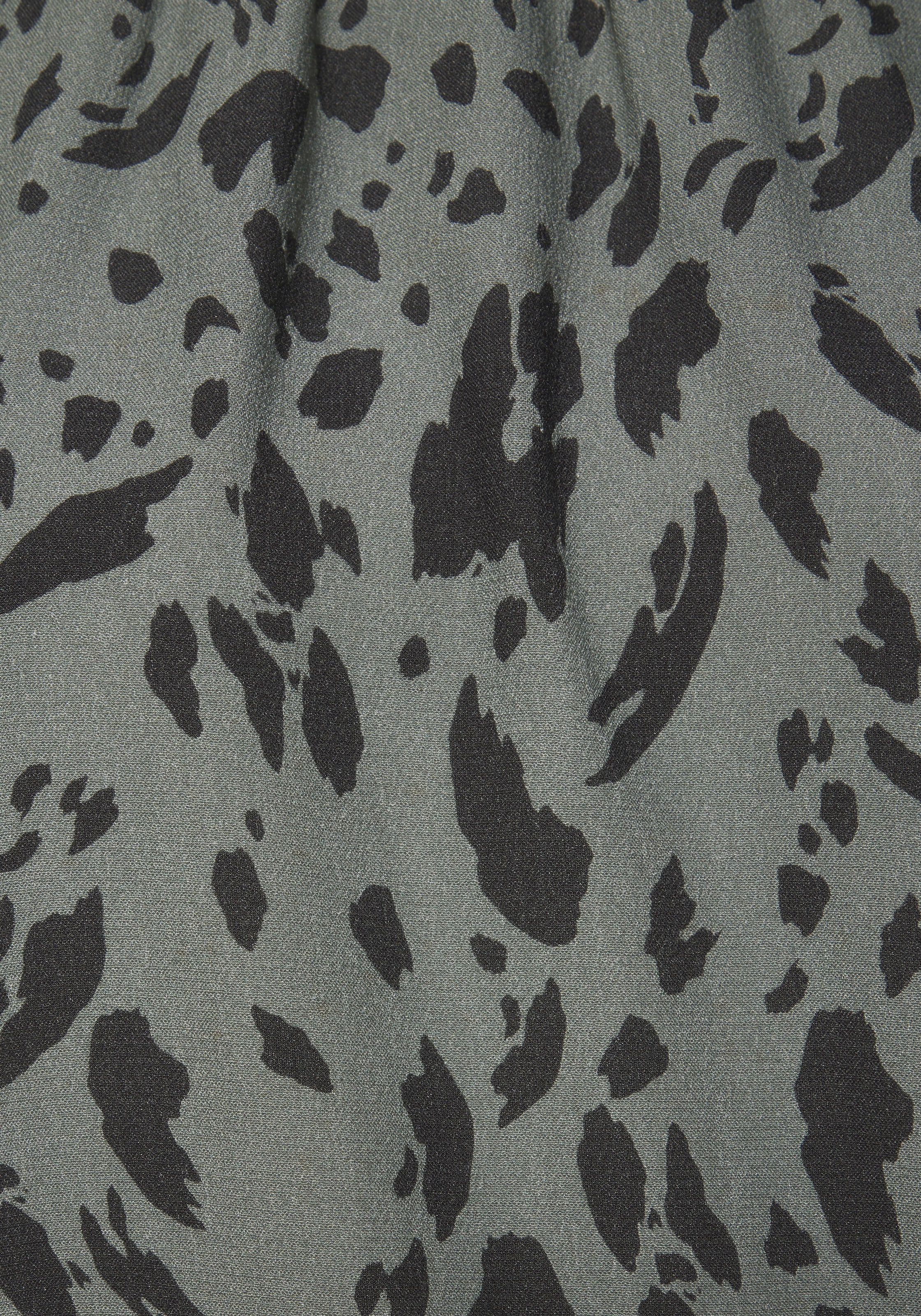 LASCANA Langarmbluse, mit Animalprint, Leo-Optik, elegante Druckbluse, modisch