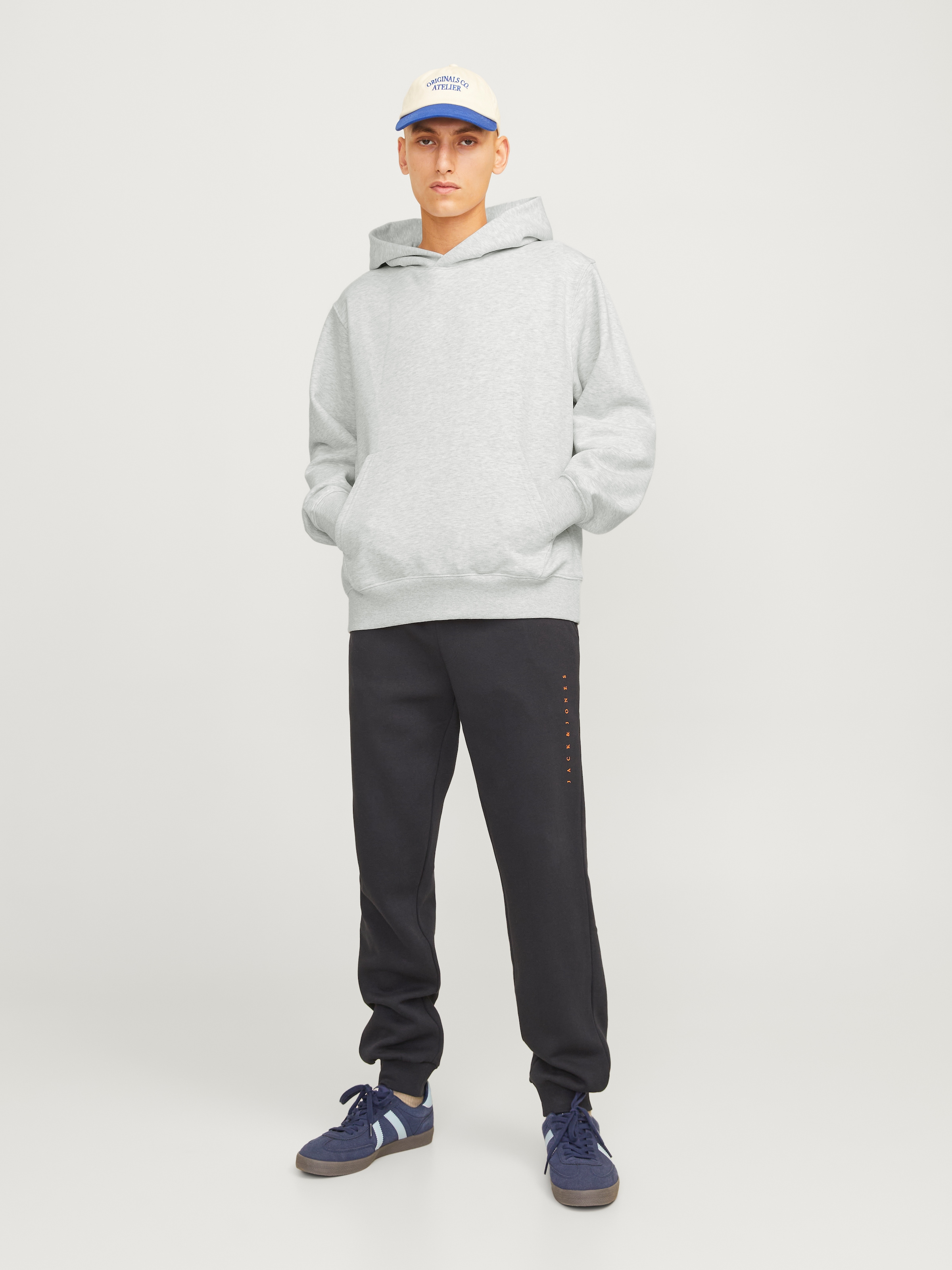 Jack & Jones Kapuzensweatshirt »JJEURBAN EDGE SWEAT HOOD NOOS«, mit Kängurutasche
