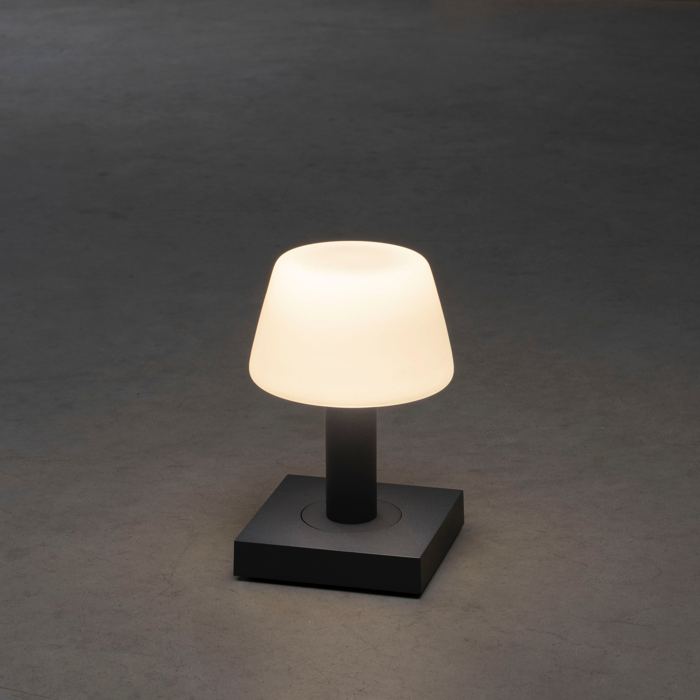 KONSTSMIDE LED Tischleuchte »Monaco«, Leuchtmittel LED-Modul | LED fest integriert, Monaco USB-Tischleuchte, 2700/3000K, dimmbar, Glas