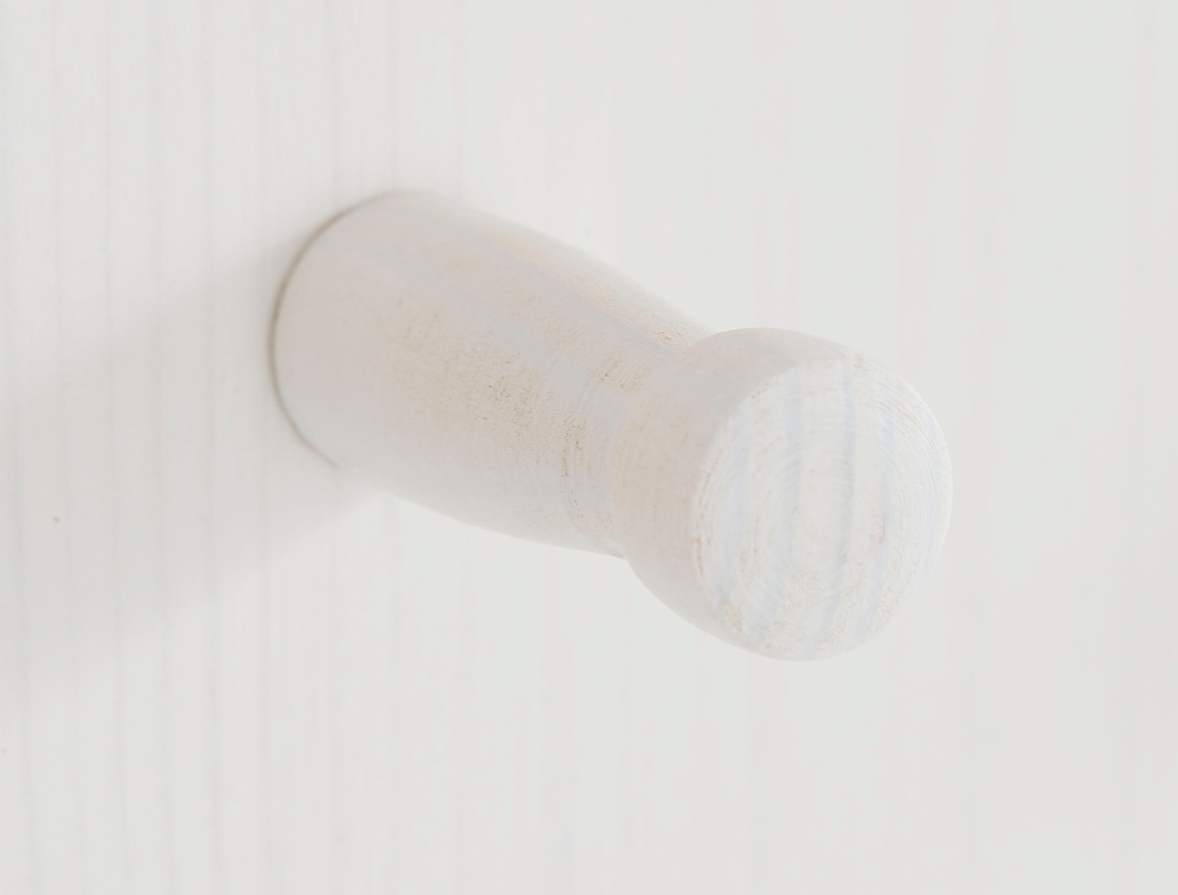 Home affaire Garderobenpaneel »Indra«, aus massiver Kiefer, FSC®, 8 Haken, dezentes Ornament