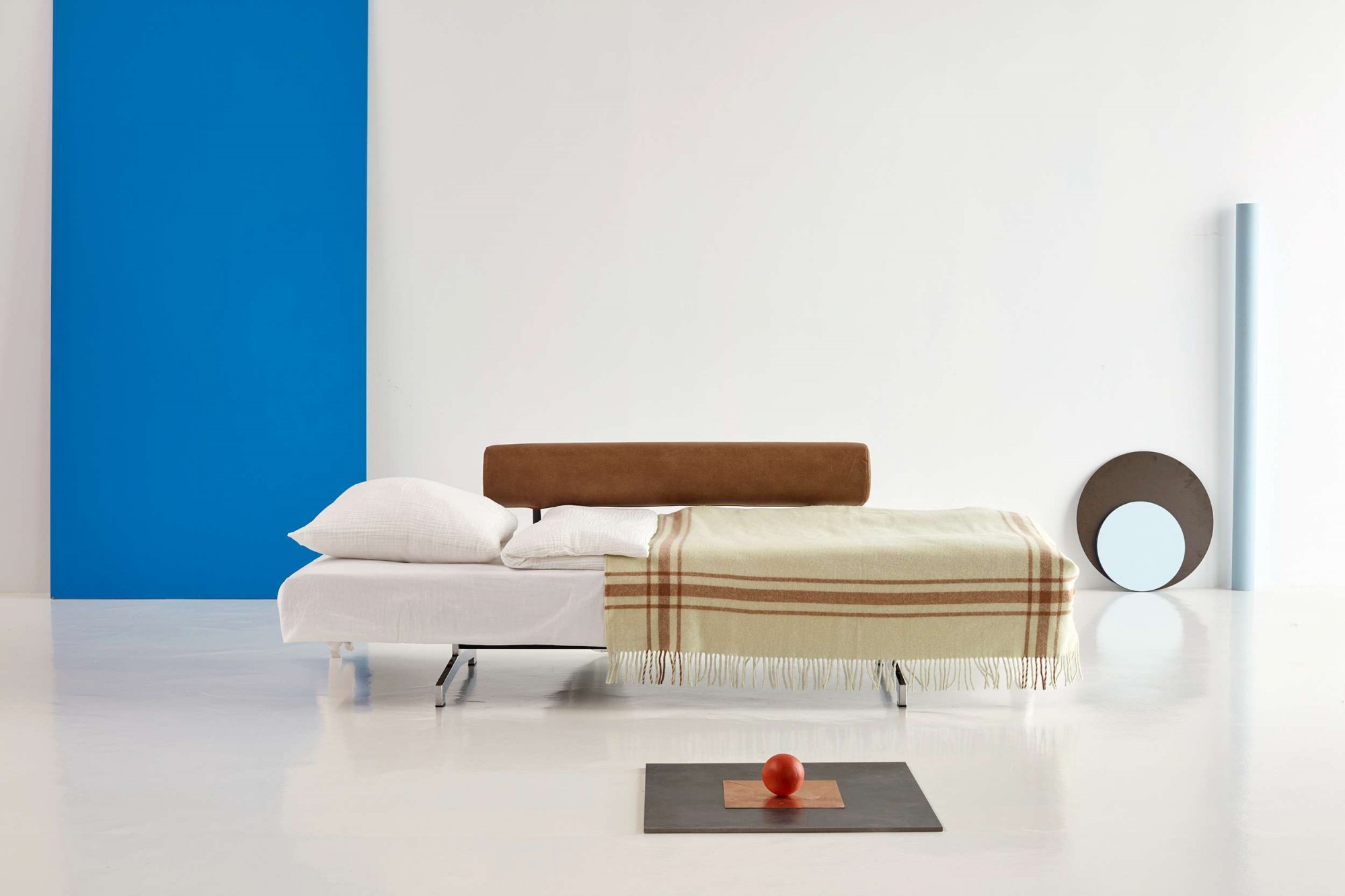 INNOVATION LIVING ™ 3-Sitzer »Ghia Schlafsofa, Multi-Wohlfühlsofa, OTTOs Choice, Designfuß«, eine große Liegefläche mit geringer Stellfläche, beidseitig abklappbar