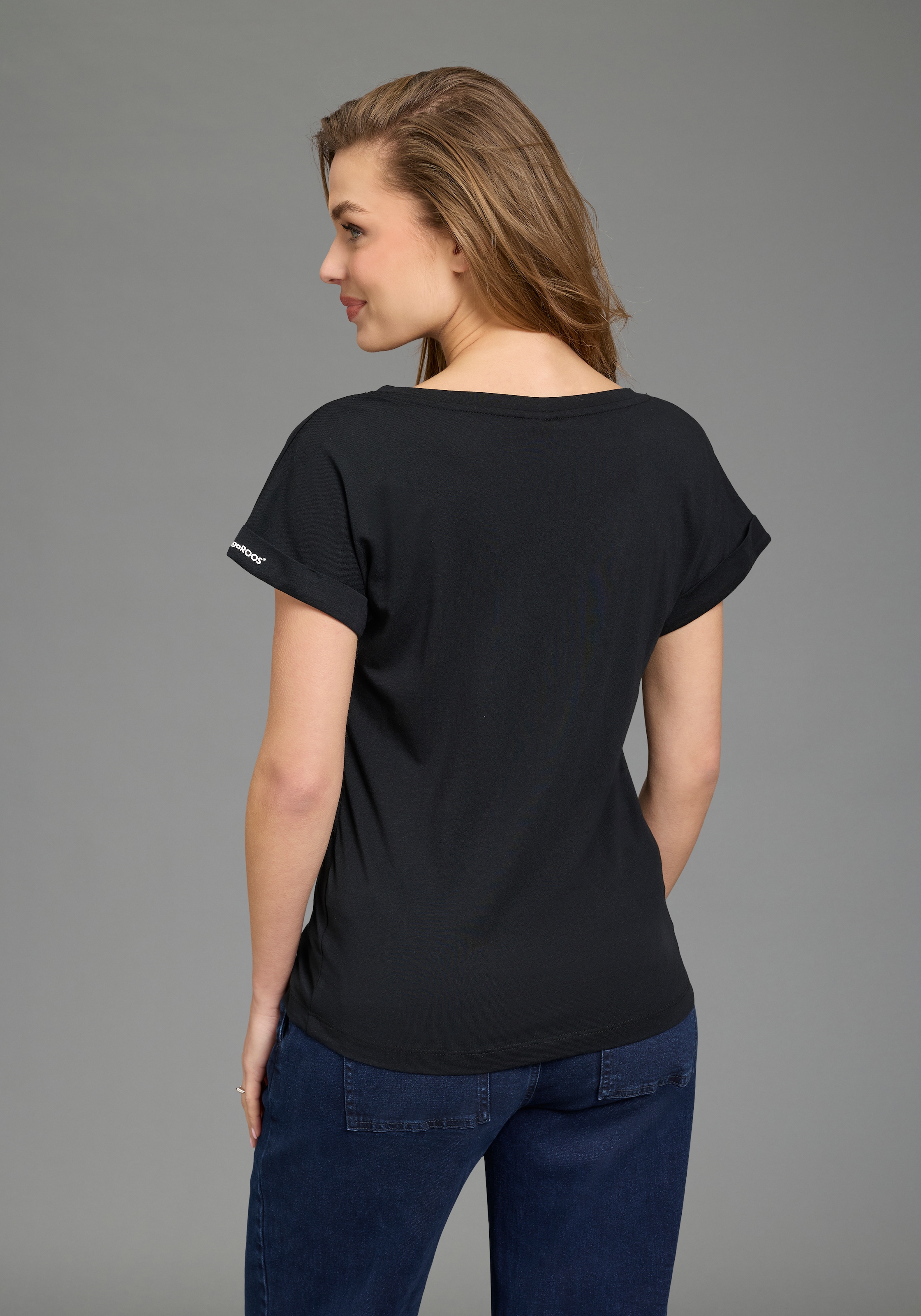 KangaROOS Kurzarmshirt mit süßen Herz-Logodruck