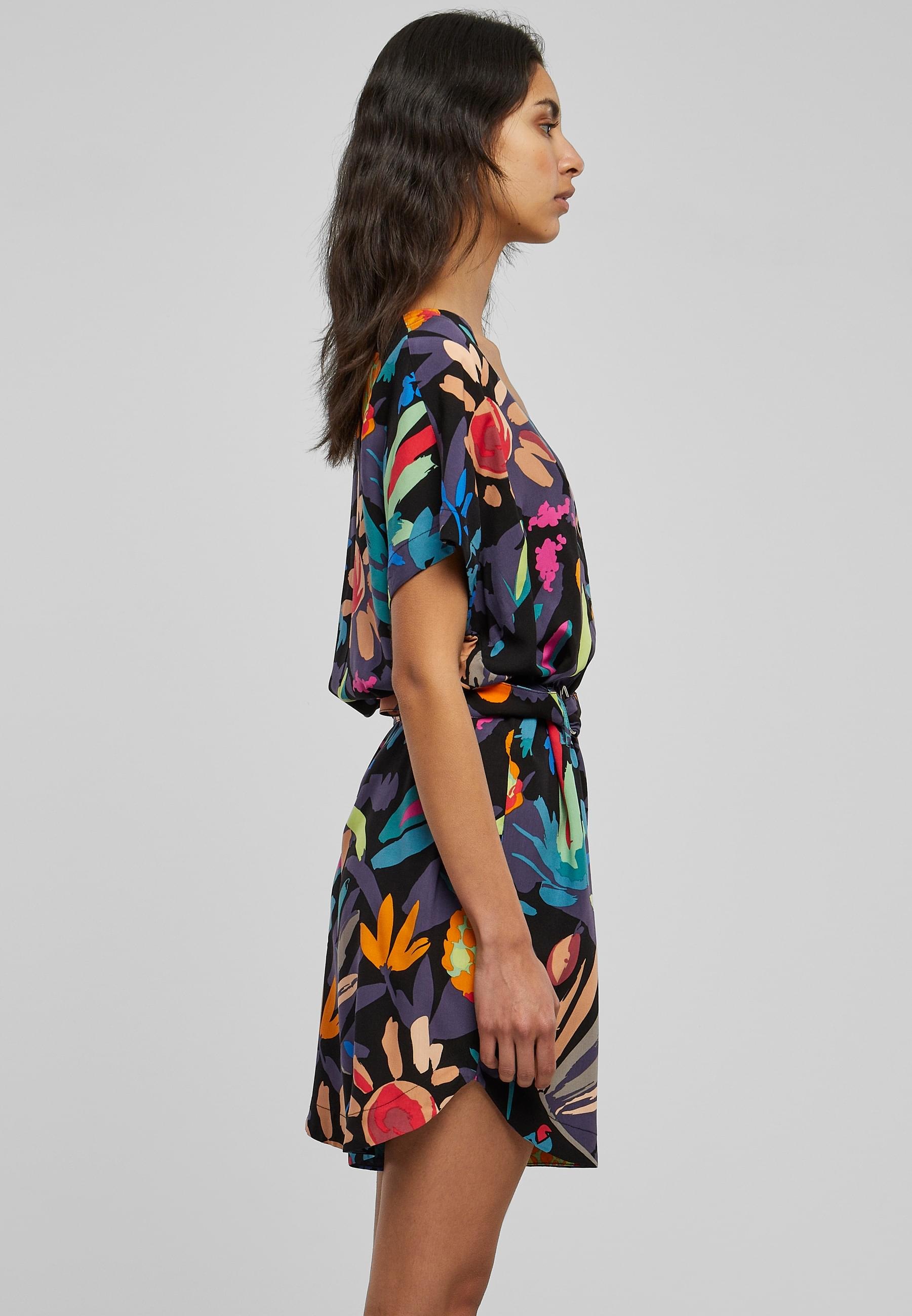 URBAN CLASSICS Jumpsuit »Urban Classics Damen Ladies Short Viscose Belt Jumpsuit« 1 Stk.