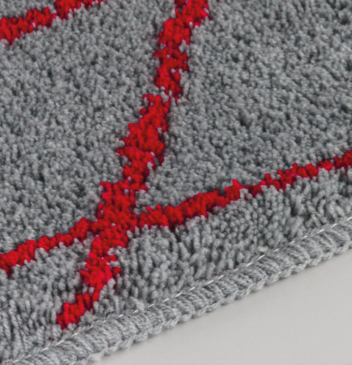 Kleine Wolke Badematte »»Bondi«« Höhe 20 mm rutschhemmend beschichtet fußbodenheizungsgeeignet Badteppich, modernes geometrisches Design, weicher Hochflor