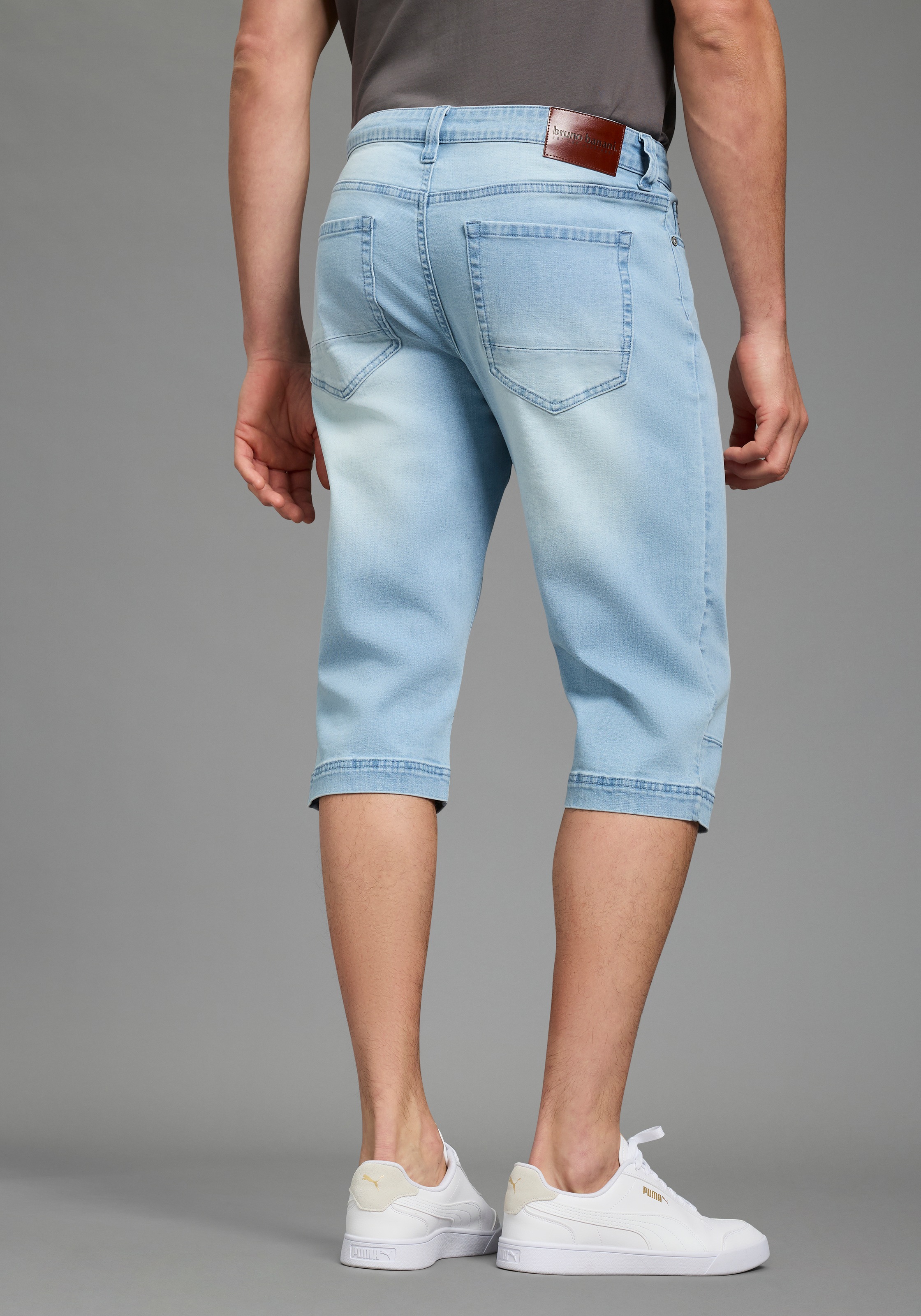 Bruno Banani Jeansbermudas Straight-Fit, normale Leibhöhe, aus elastischem Denim-Material