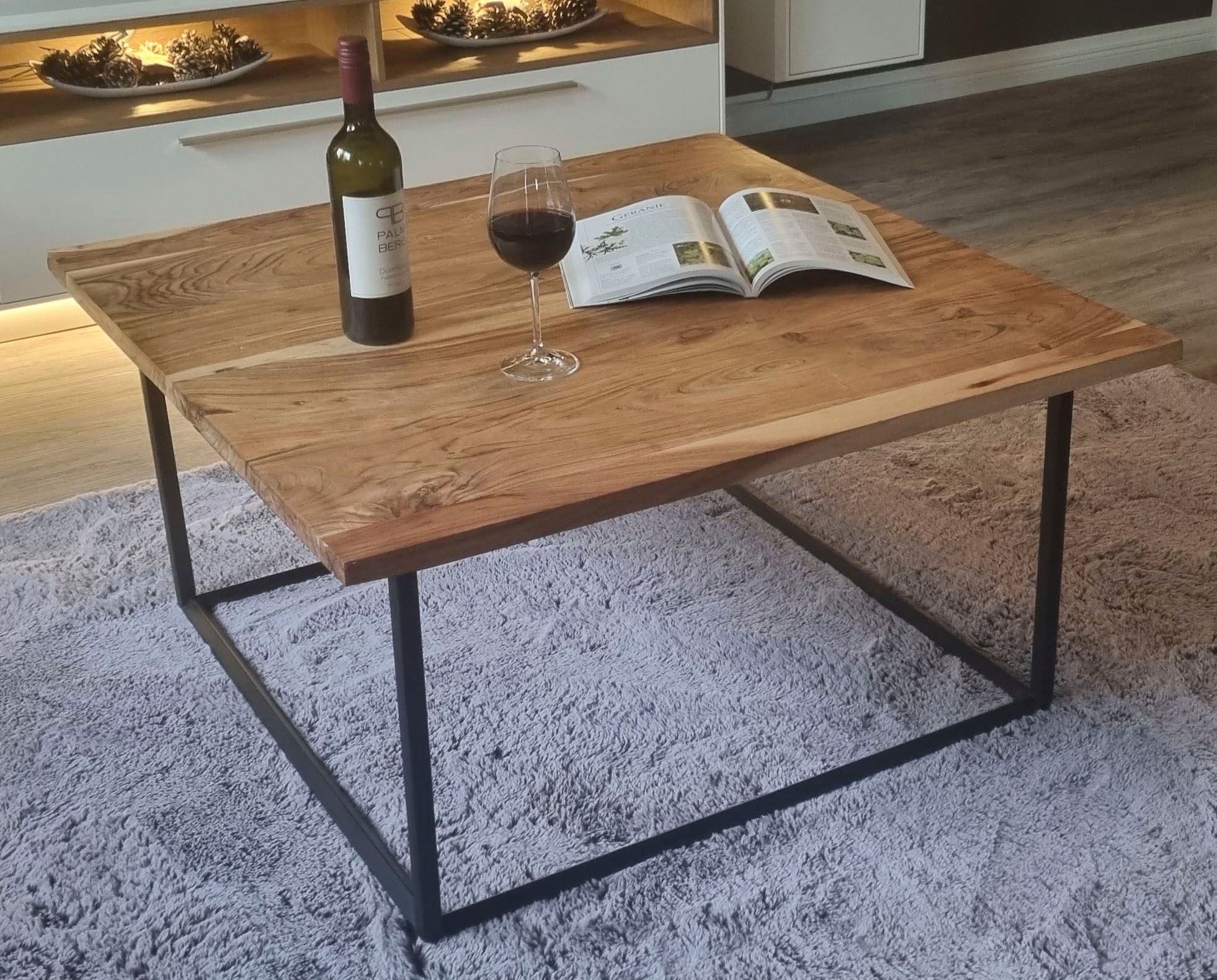 Ambiente Haus Couchtisch »Urban Couchtisch eckig -B 92cm« 1 Stk. tlg. günstig online kaufen