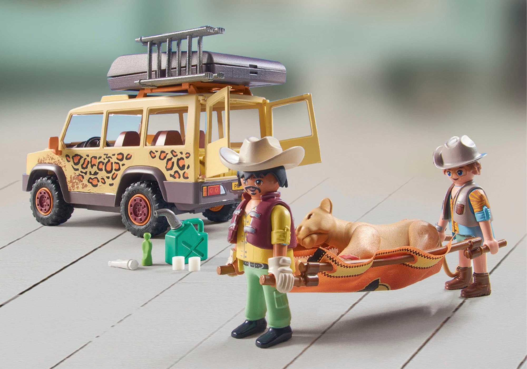 Playmobil® Konstruktions-Spielset »Mit dem Geländewagen bei den Löwen (71293), Wiltopia«, (98 St.), teilweise aus recyceltem Material; Made in Germany