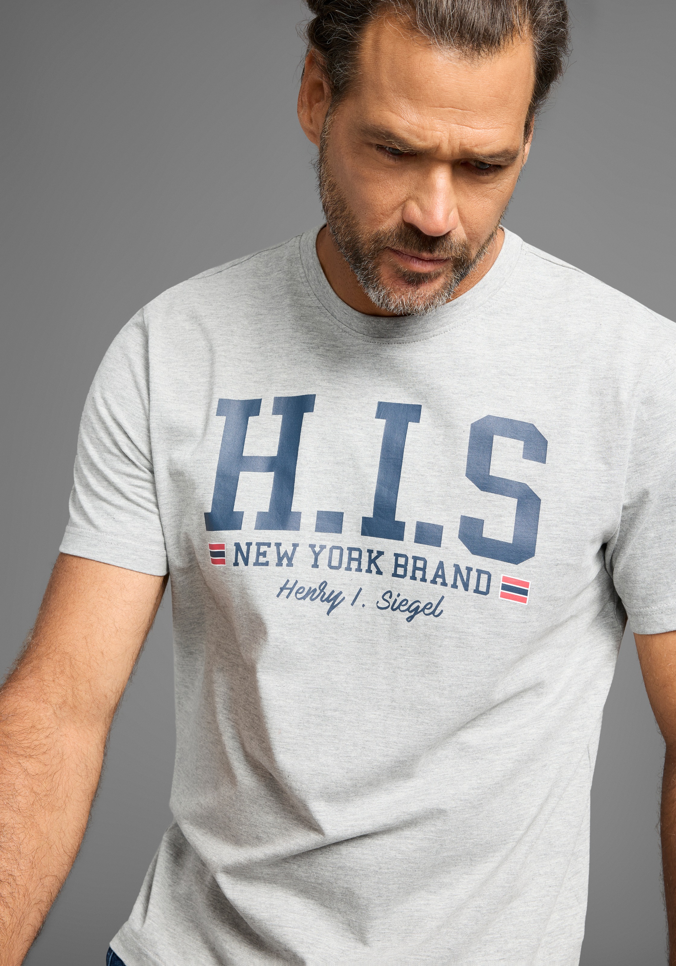 H.I.S T-Shirt, mit trendigem Markenlogo im Collage-Look