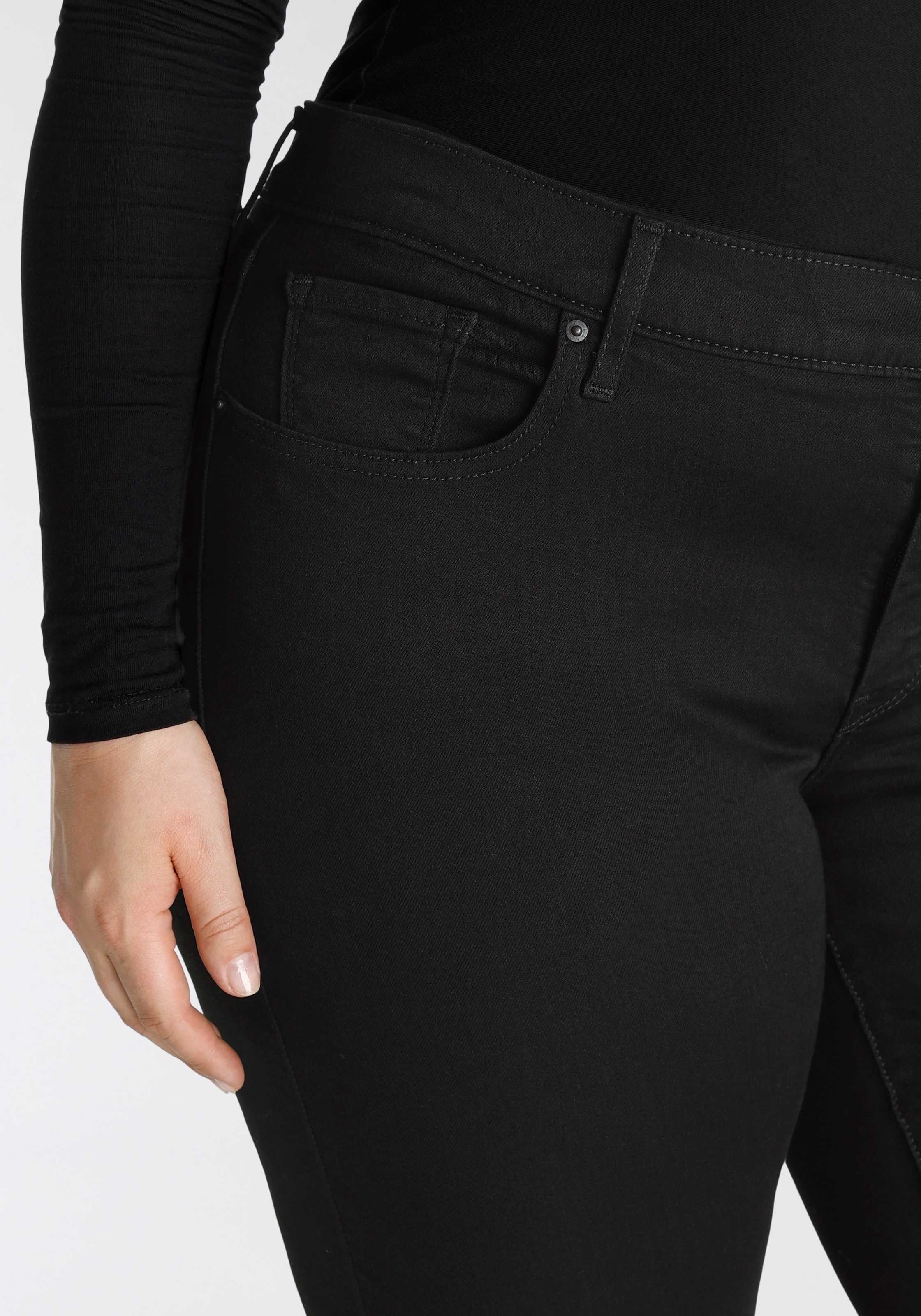 Levi's® Plus Bootcut-Jeans »315«, Shaping