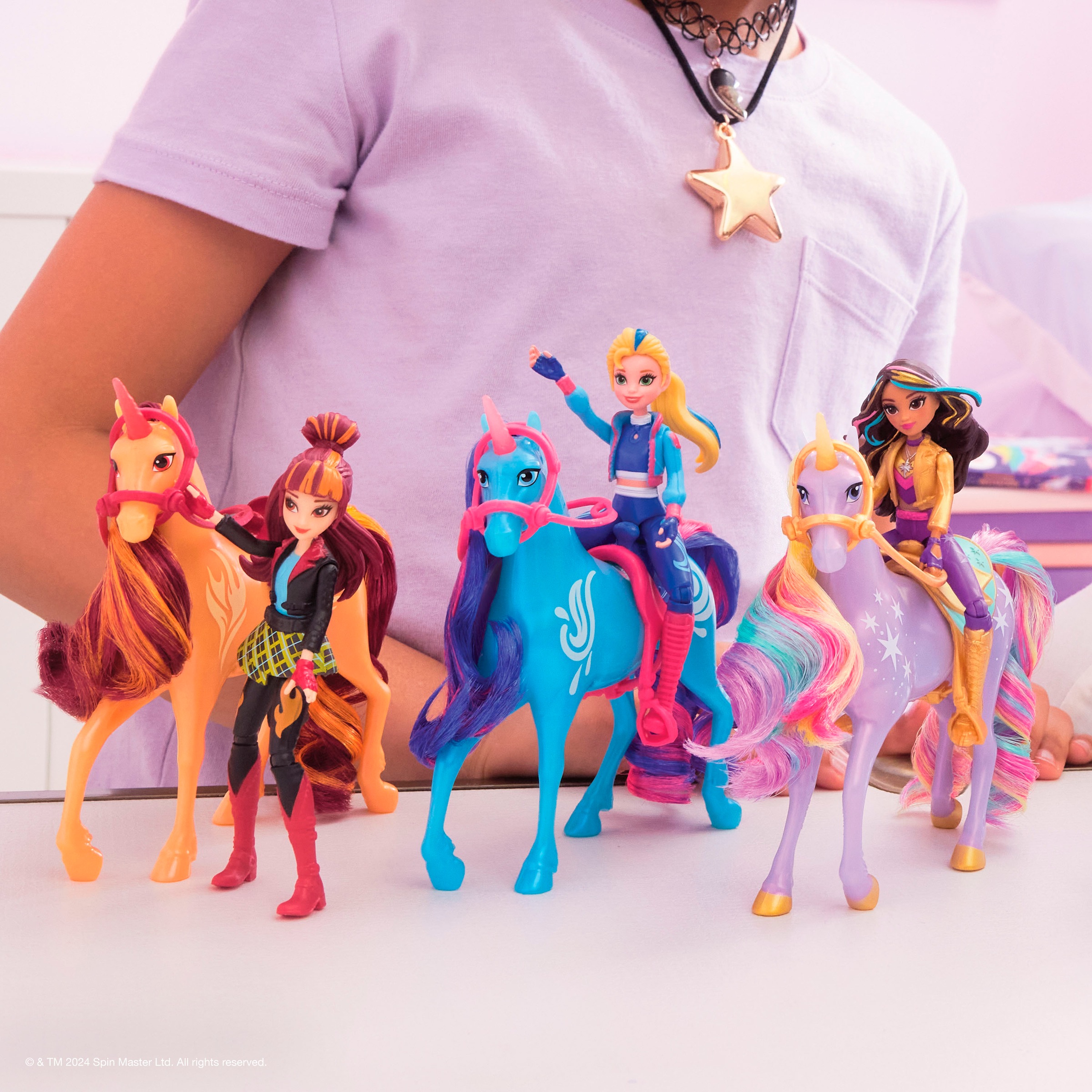 Spin Master Anziehpuppe »Unicorn Academy Valentina und Einhorn Cinder Set«