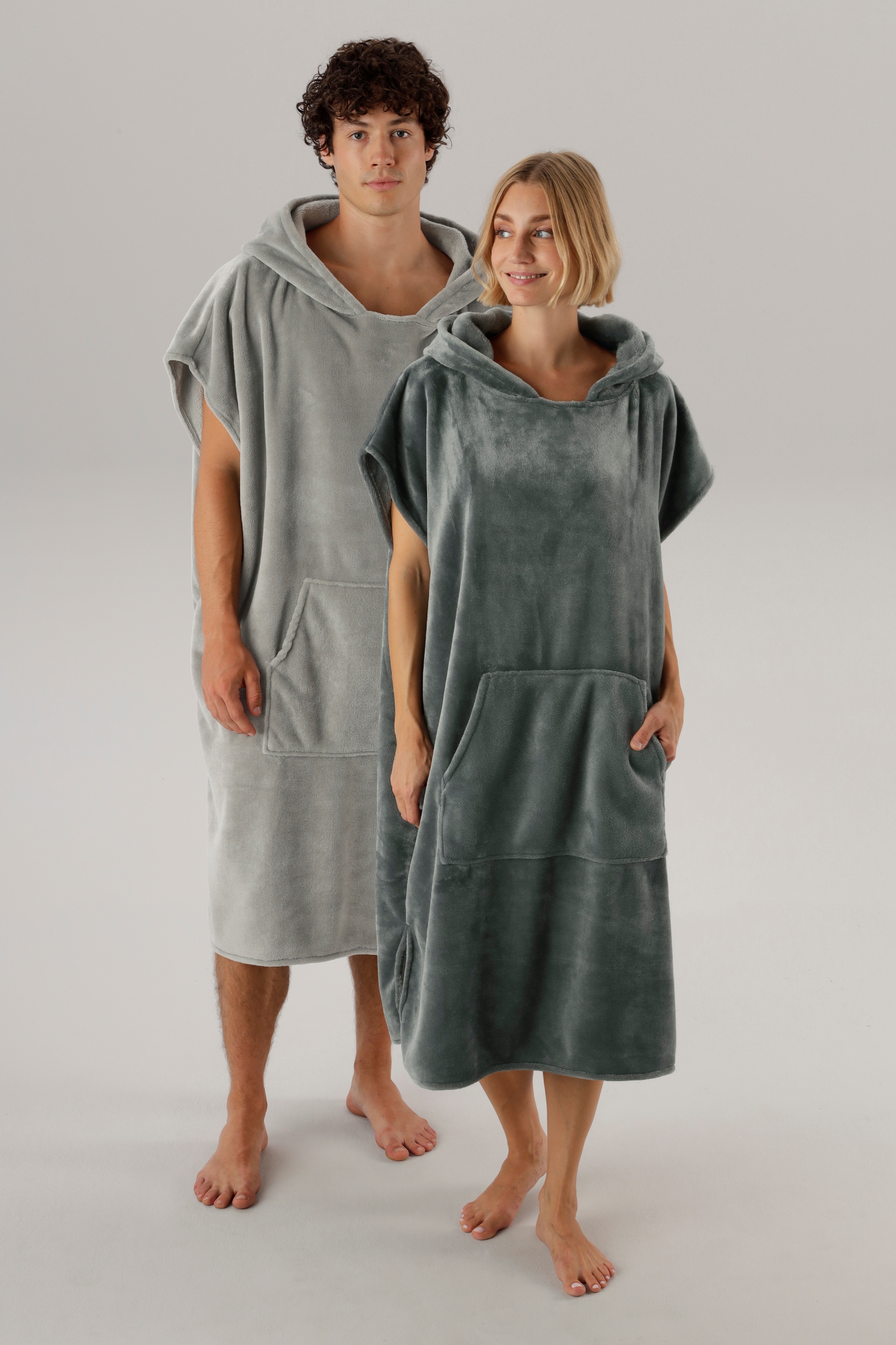 OTTO home Badeponcho »Miia, Surfponcho ideal für Sauna, Spa & im Urlaub« 1 Stk. weich und kuschelig, plüsch, Unisex, für Damen und Herren