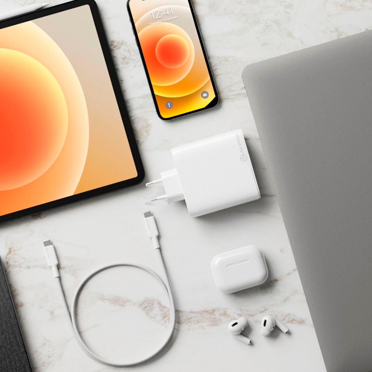 ALOGIC USB-Ladegerät »Rapid Power 100W 4-Port Fast GaN + Kabel (2m)«