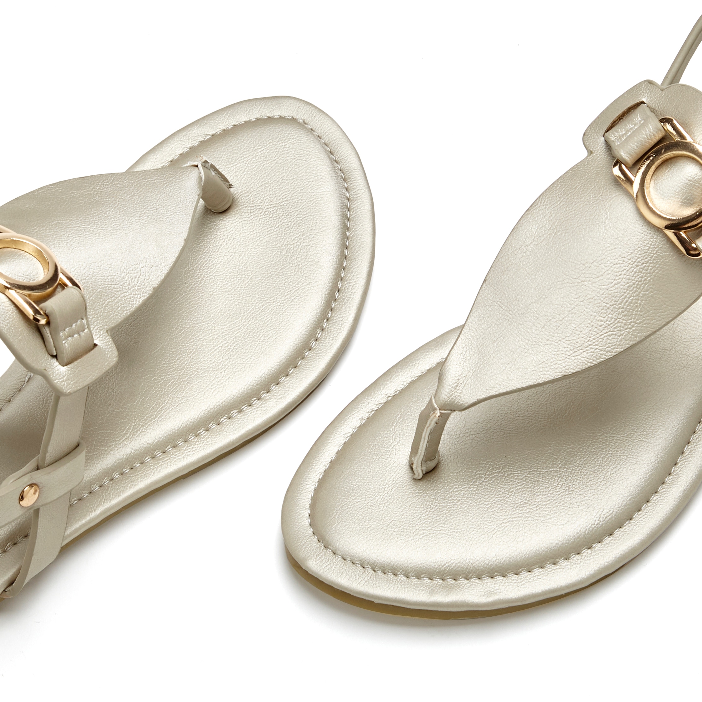 Vivance Zehentrenner »Sandale, Sommerschuh, Pantolette,«  NEU mit Schmuckelement & weicher Innensohle VEGAN