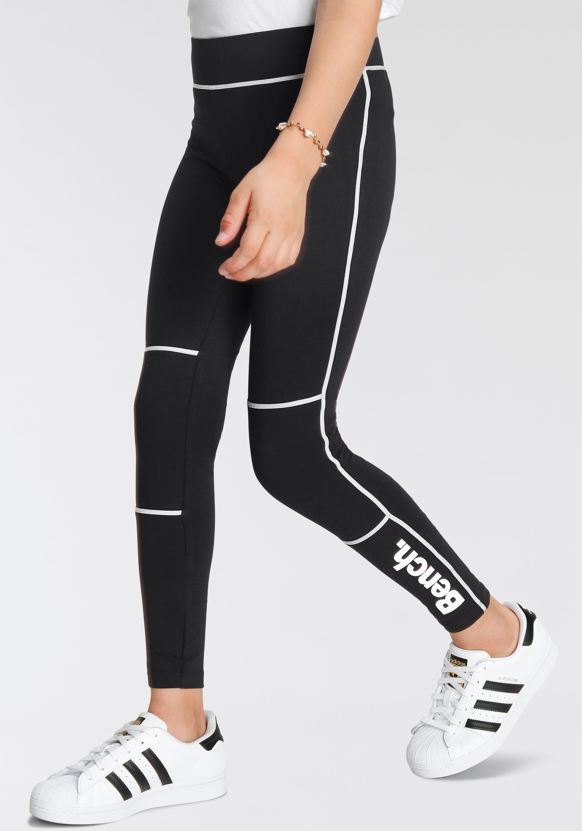 Bench. Leggings »REFLECITV-Mit reflektierenden Streifen«, und Logodruck kaufen