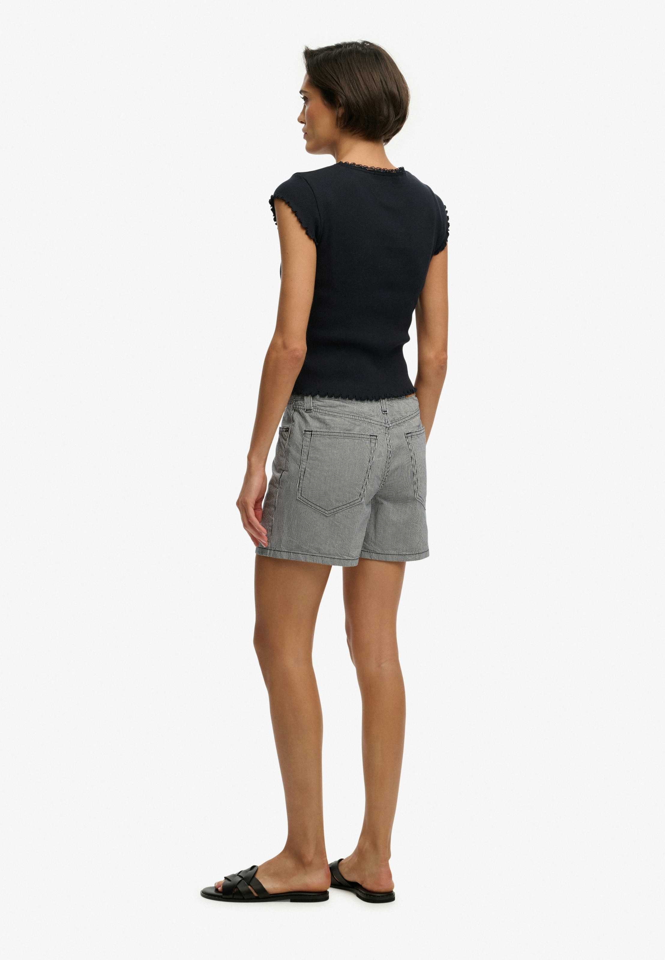 Superdry Jeanshotpants »MID RISE STRIPE SHORT«