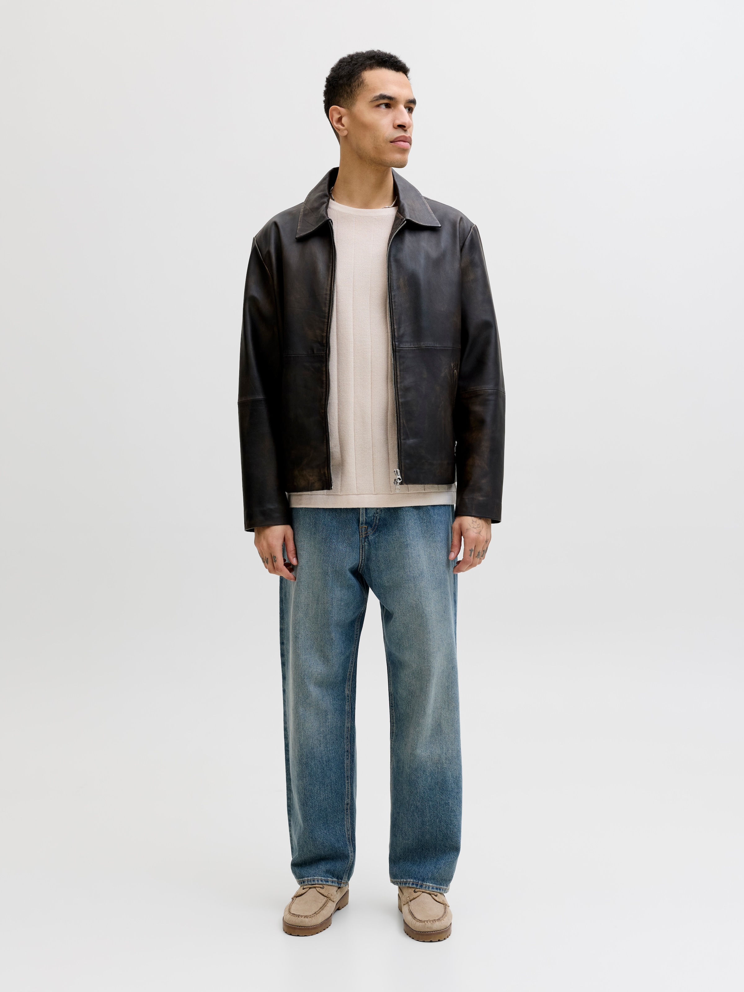 Jack & Jones Kurzarmpullover »JJEBRADLEY KNIT TEE SS LN« Baumwolle, mit vertikaler Rippstruktur