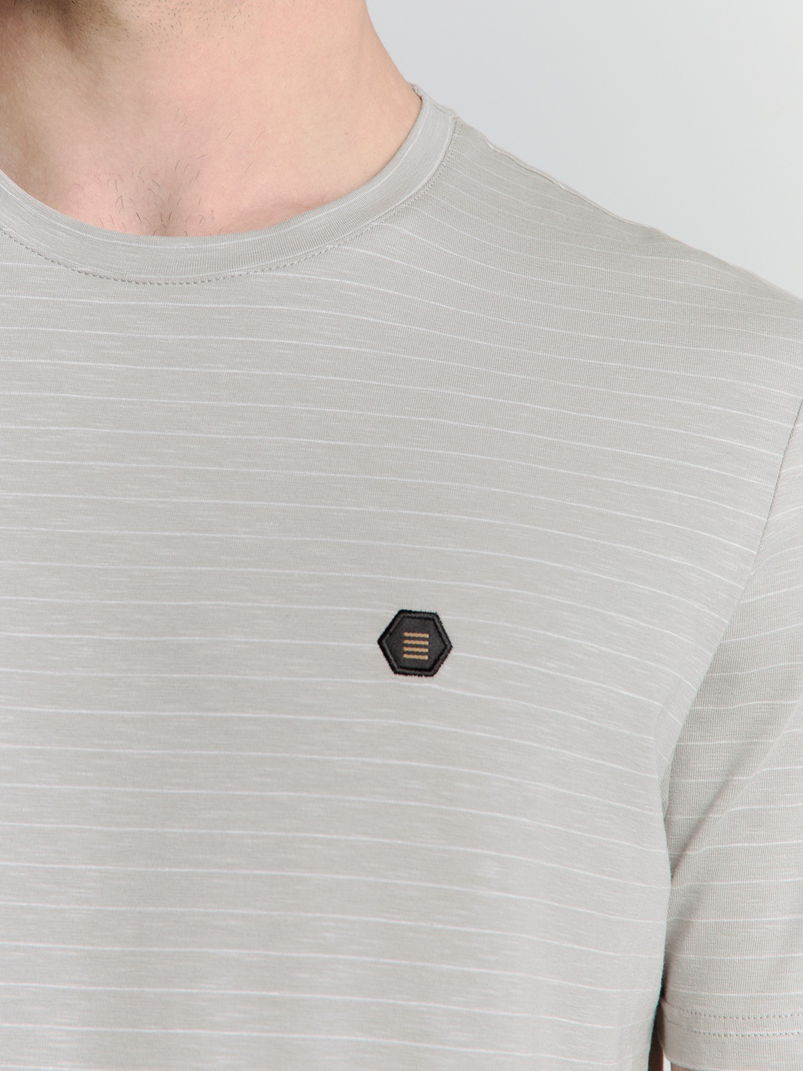 NO EXCESS T-Shirt »No Excess Crewneck T-Shirt«