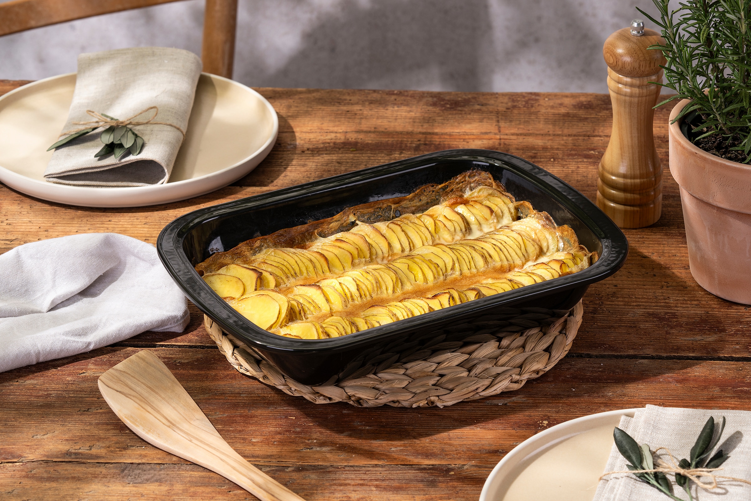 Dr. Oetker Küchenhelfer Auflaufform »Back-Idee Kreativ, aus Emaille« Emaille 1 Stk. tlg. hitzebeständig bis 400°C, schnitt- und kratzfest, induktionsgeeignet