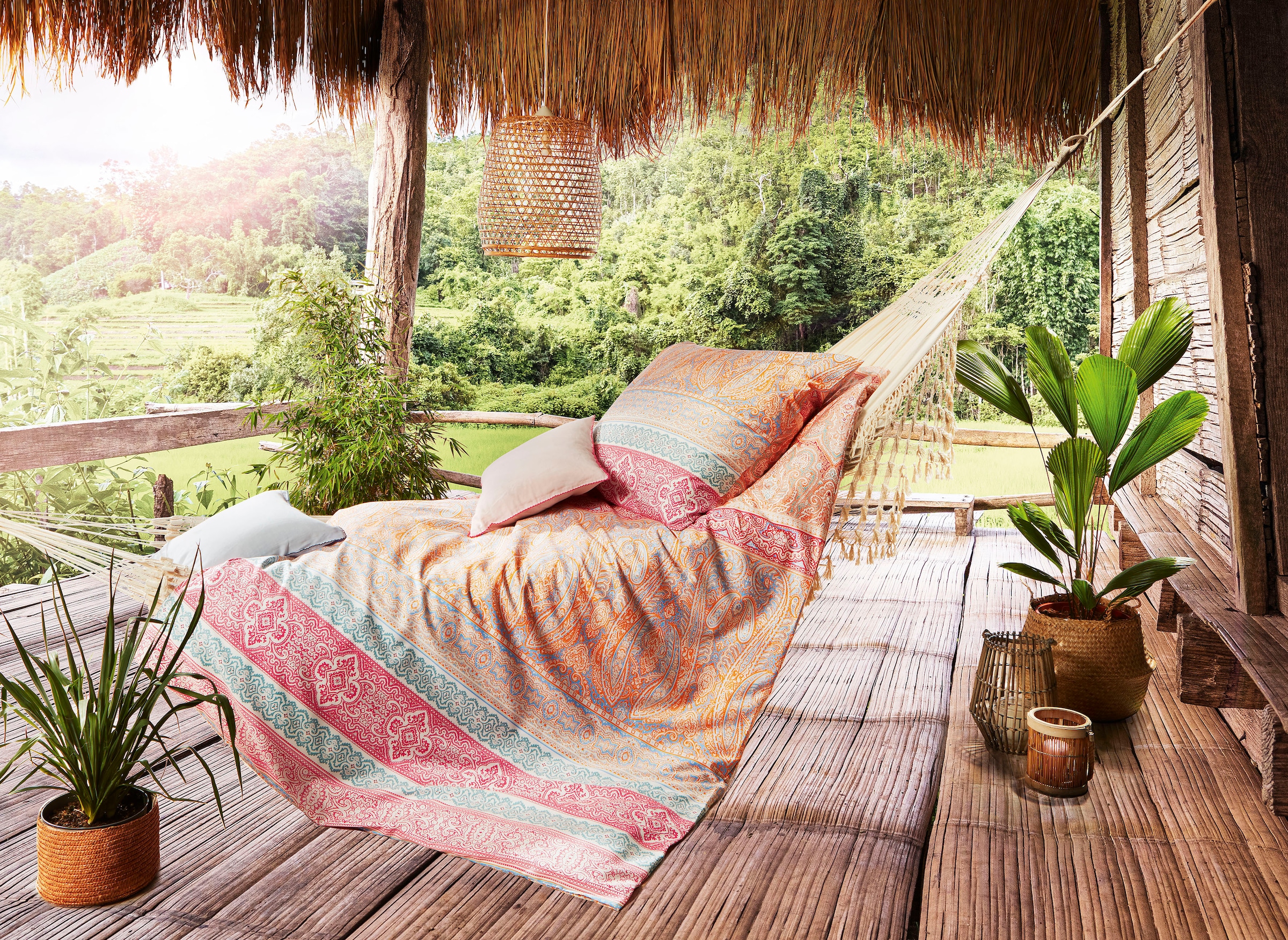 fleuresse Bettwäsche »Modern Classic in Mako Satin Qualität, 100% Baumwolle, Bett- und Kopfkissenbezug mit Reißverschluss, Sommerbettwäsche, ganzjährig einsetzbar«, (3 tlg.)