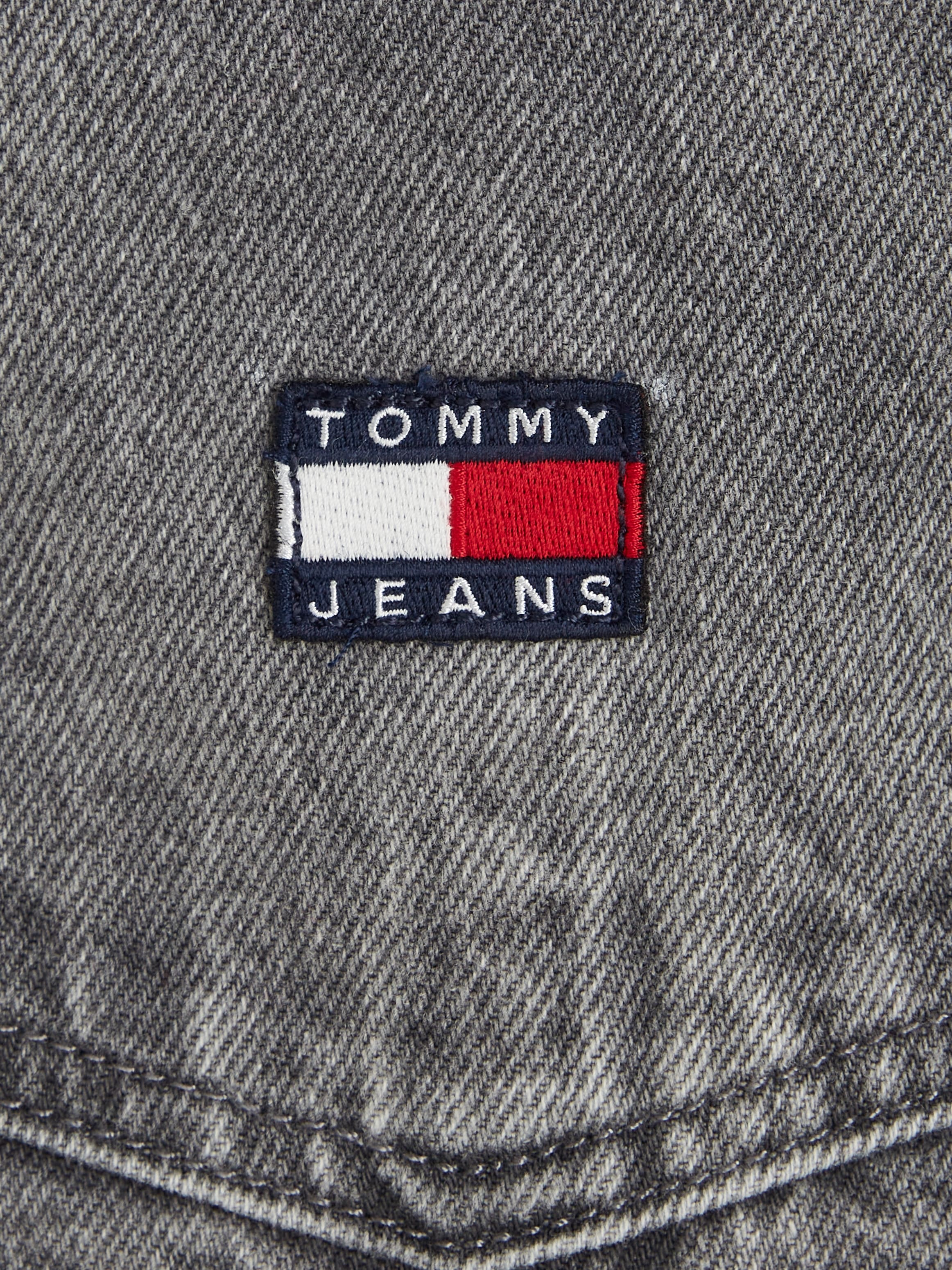 Tommy Jeans Jeanskleid »PINAFORE DRESS DG4072«, mit Tommy Jeans Markenlabel
