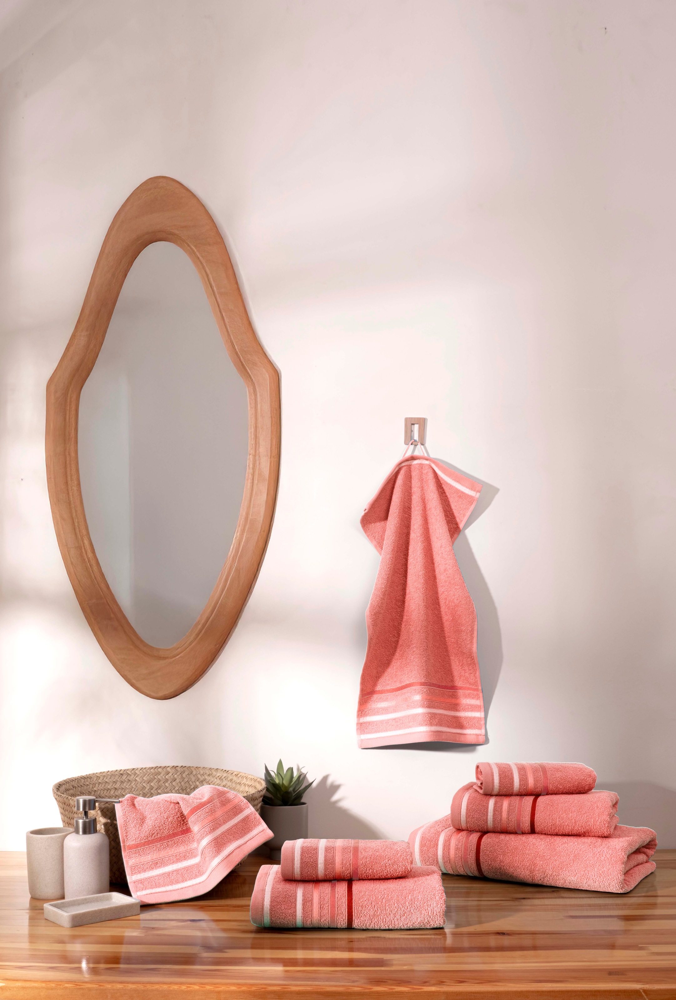 my home Handtuch Set »Niki, Duschtuch, Handtücher und Gästetücher« Set Walkfrottee Handtücher mit mehrfarbiger Streifenbordüre, aus 100% Baumwolle, weich