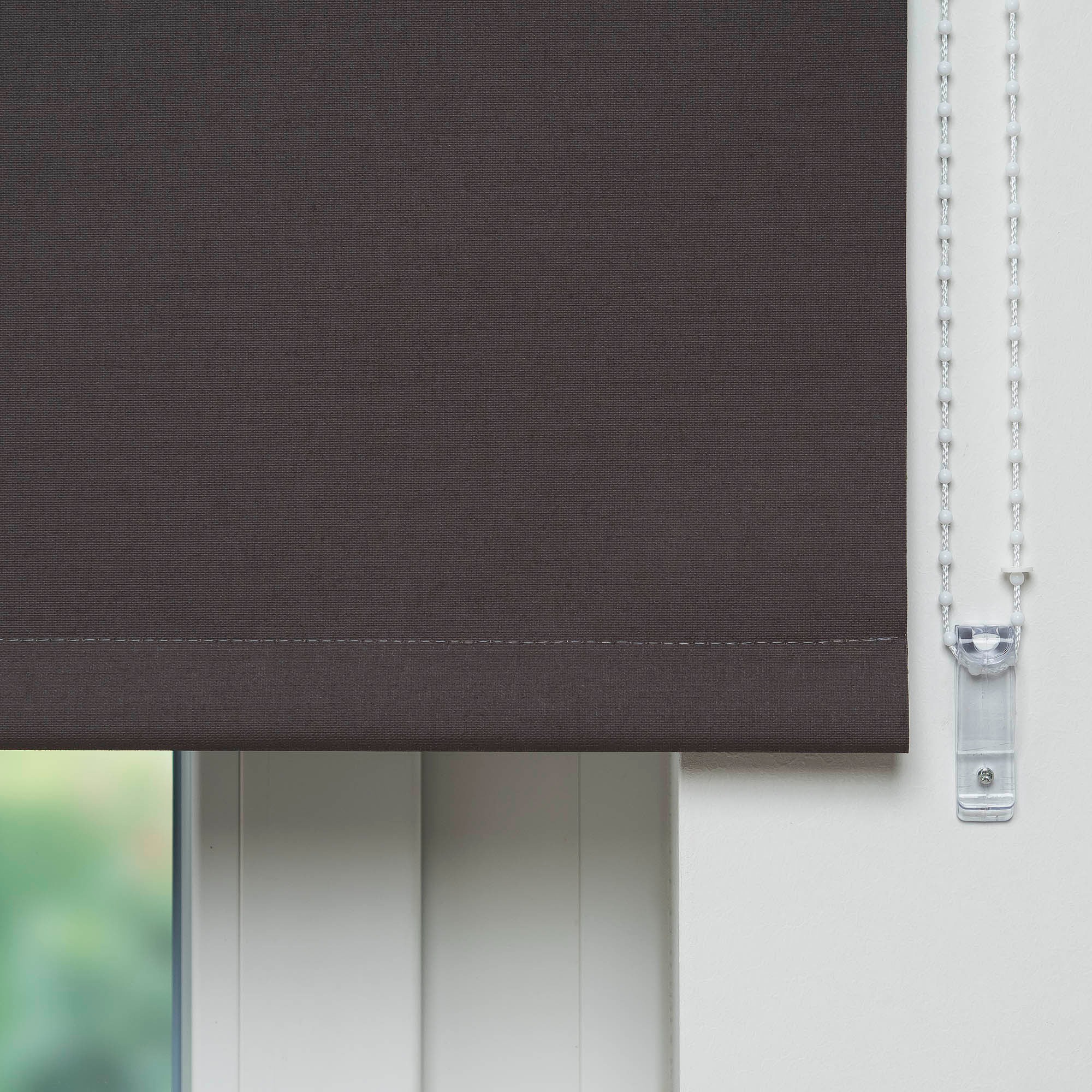 Liedeco Seitenzugrollo »Uni«, Lichtschutz, mit Bohren, freihängend, Welle 36 mm stabiler Kettenzug