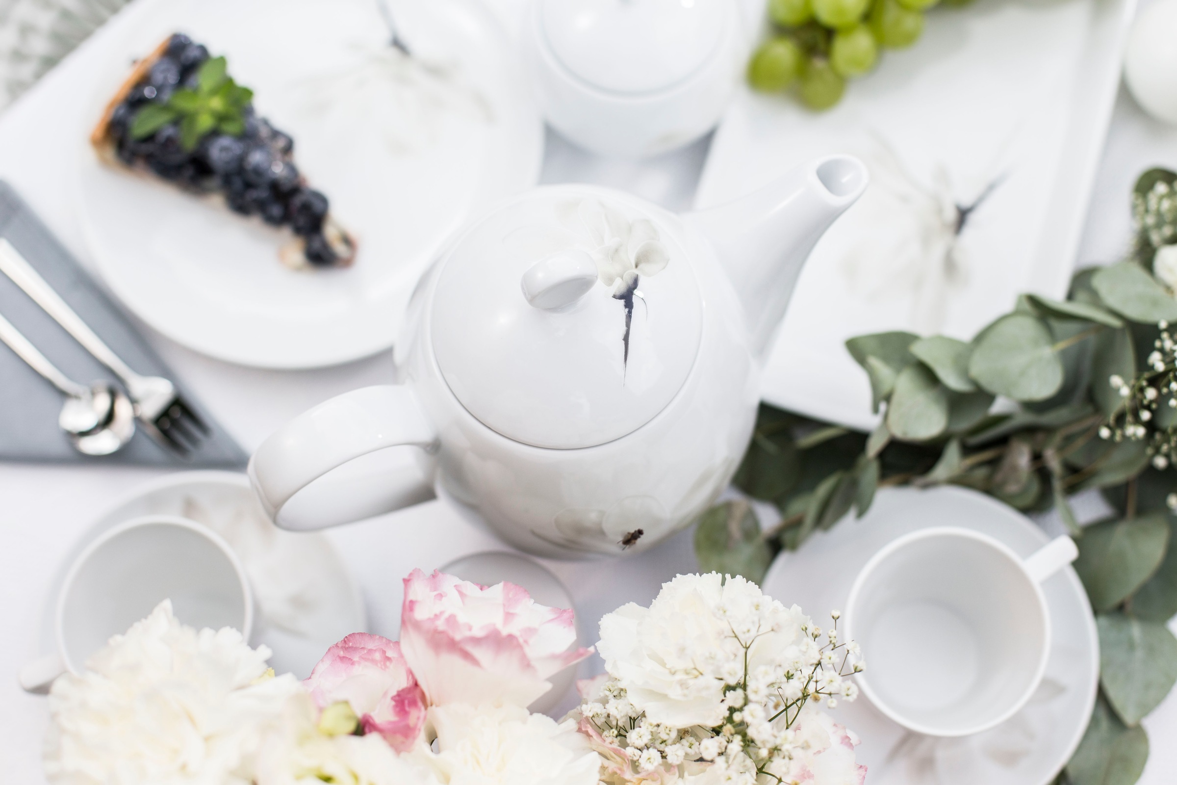 CreaTable Kombiservice »Home Magnolie« Dekor mit Magnolienblüte günstig online kaufen