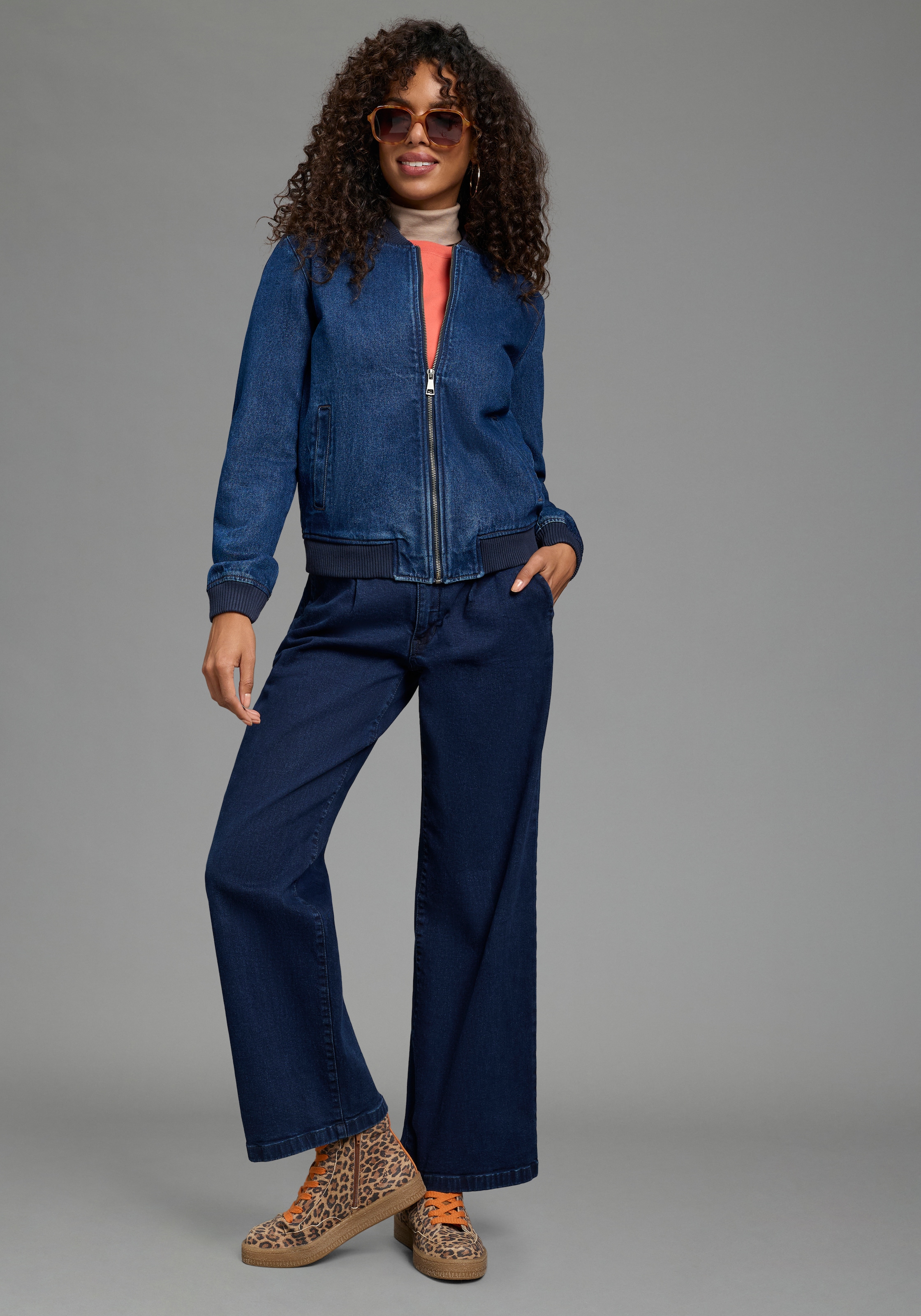 Arizona Jeansjacke »im winterlicheren Denim« hüftlang, Comfort Fit, mit Reißverschluss