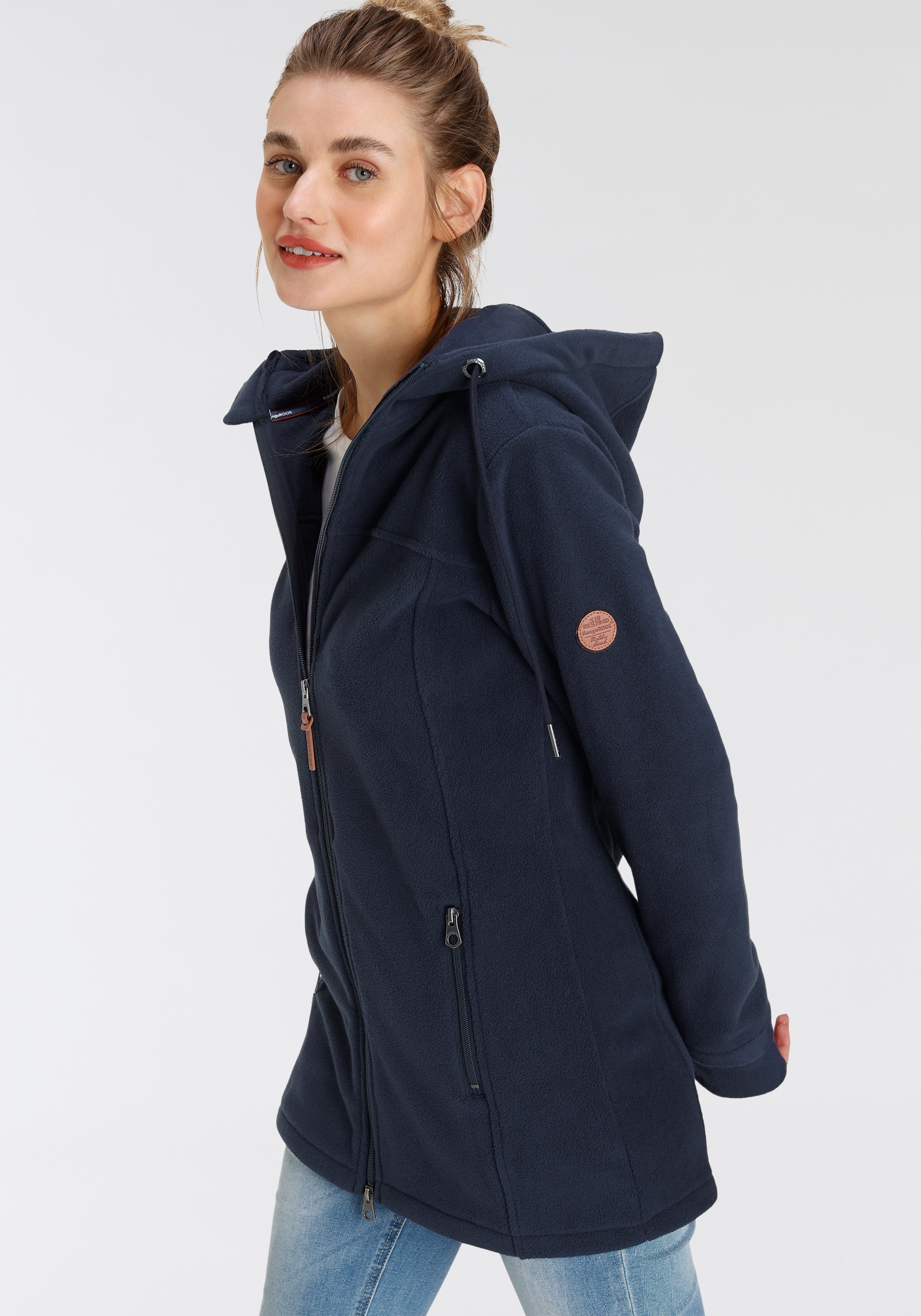 KangaROOS Fleecejacke, mit Kapuze und gepresstem Sternendruck am Arm ...