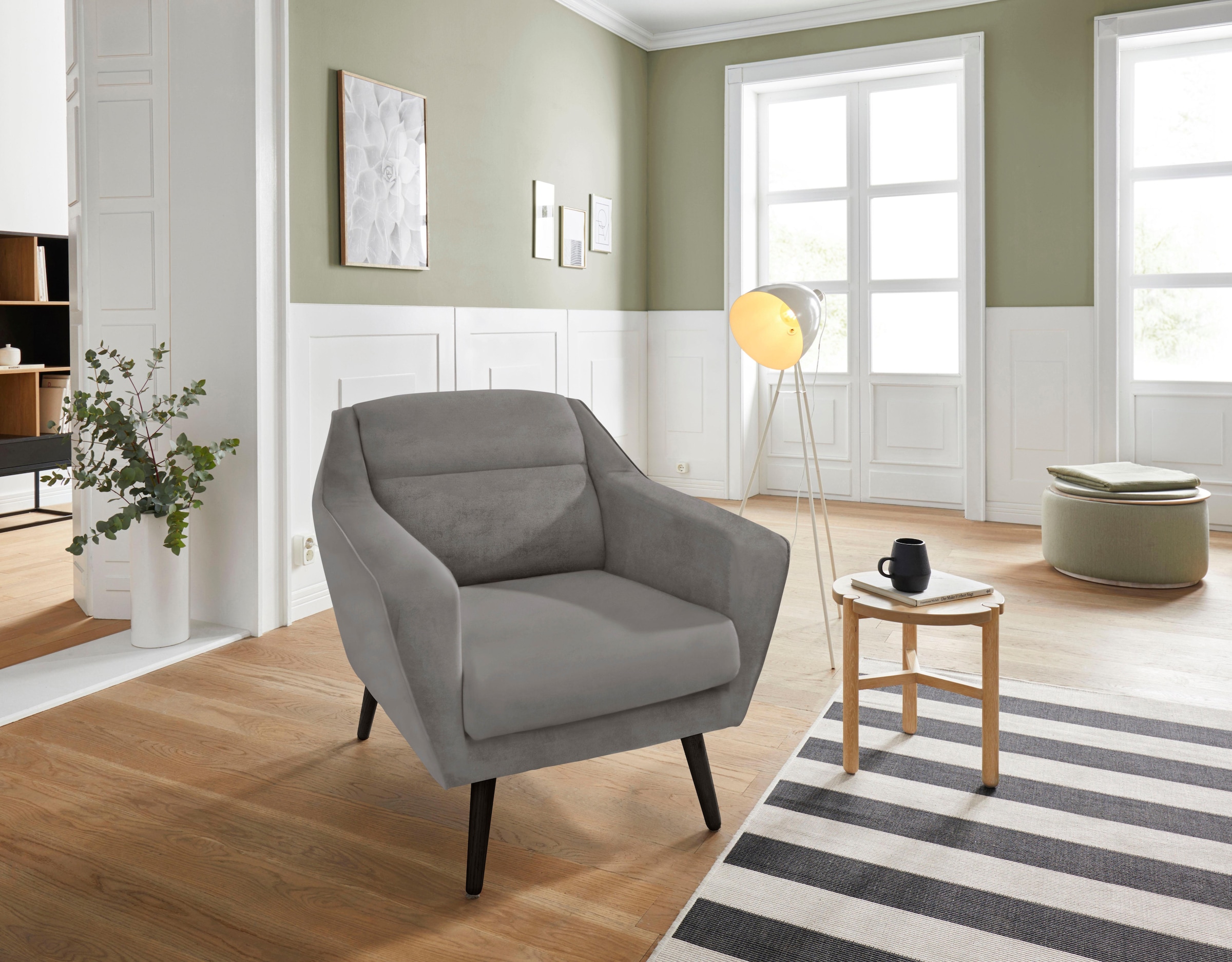 OTTO home Sessel »Bille« mit Naht im Rückenkissen und Eiche-Beinen, Design günstig online kaufen